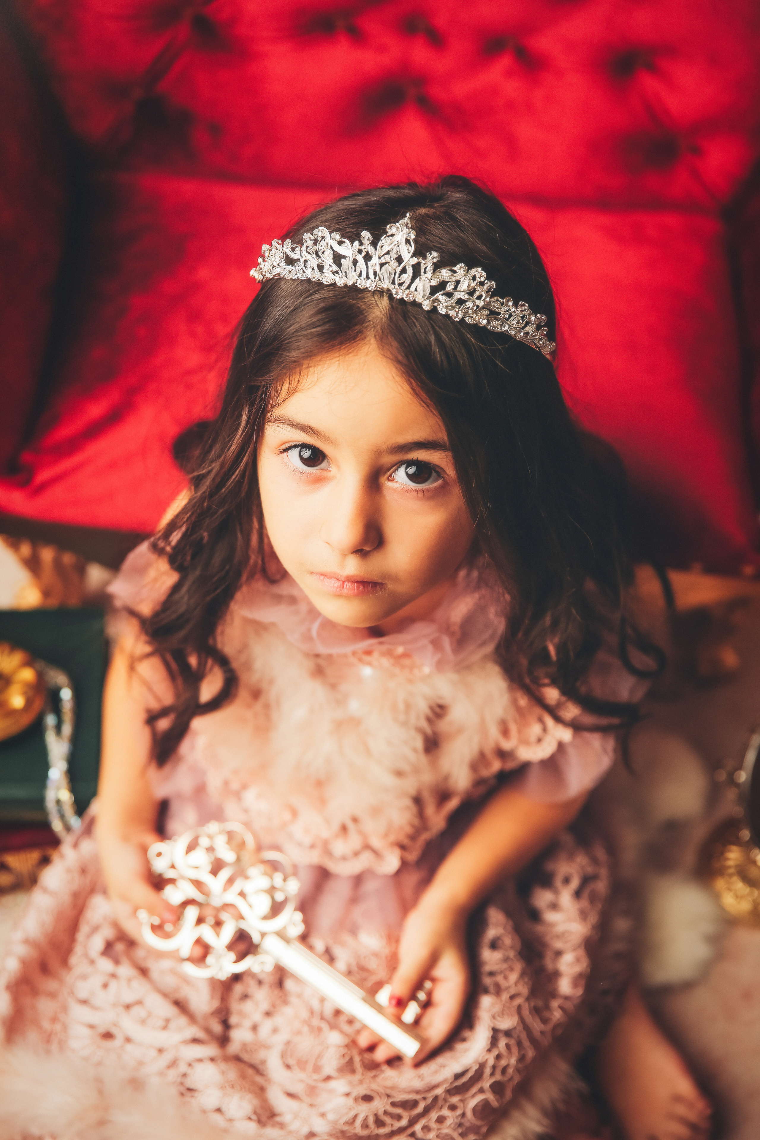 Эпоха Возрождения. Фотограф новорожденных. Семейный и детский фотограф в городе Сургуте