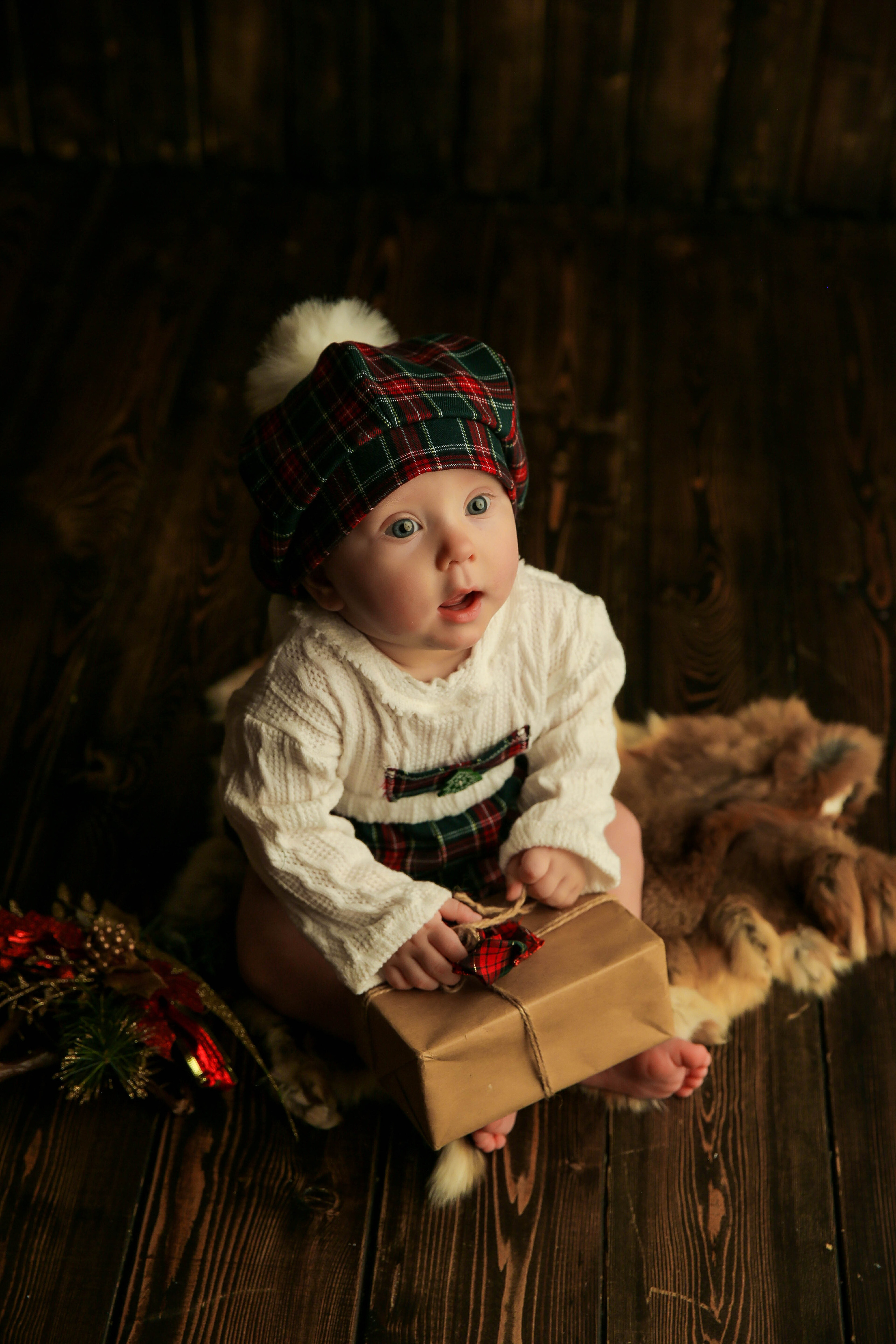 Новогодний альбом. Фотограф новорожденных. Семейный и детский фотограф в городе Сургуте