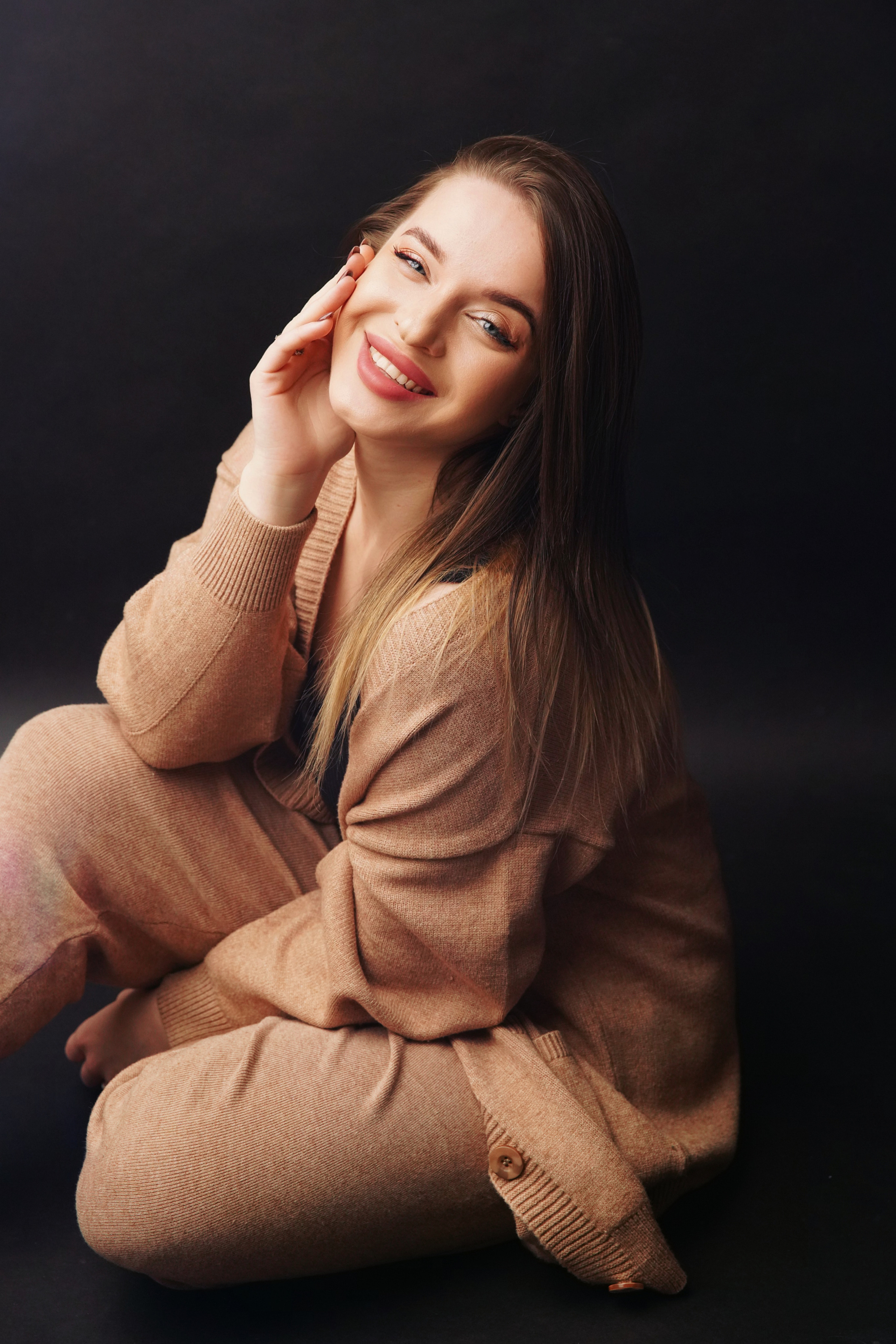 Женский портрет. Фотограф новорожденных. Семейный и детский фотограф в городе Сургуте