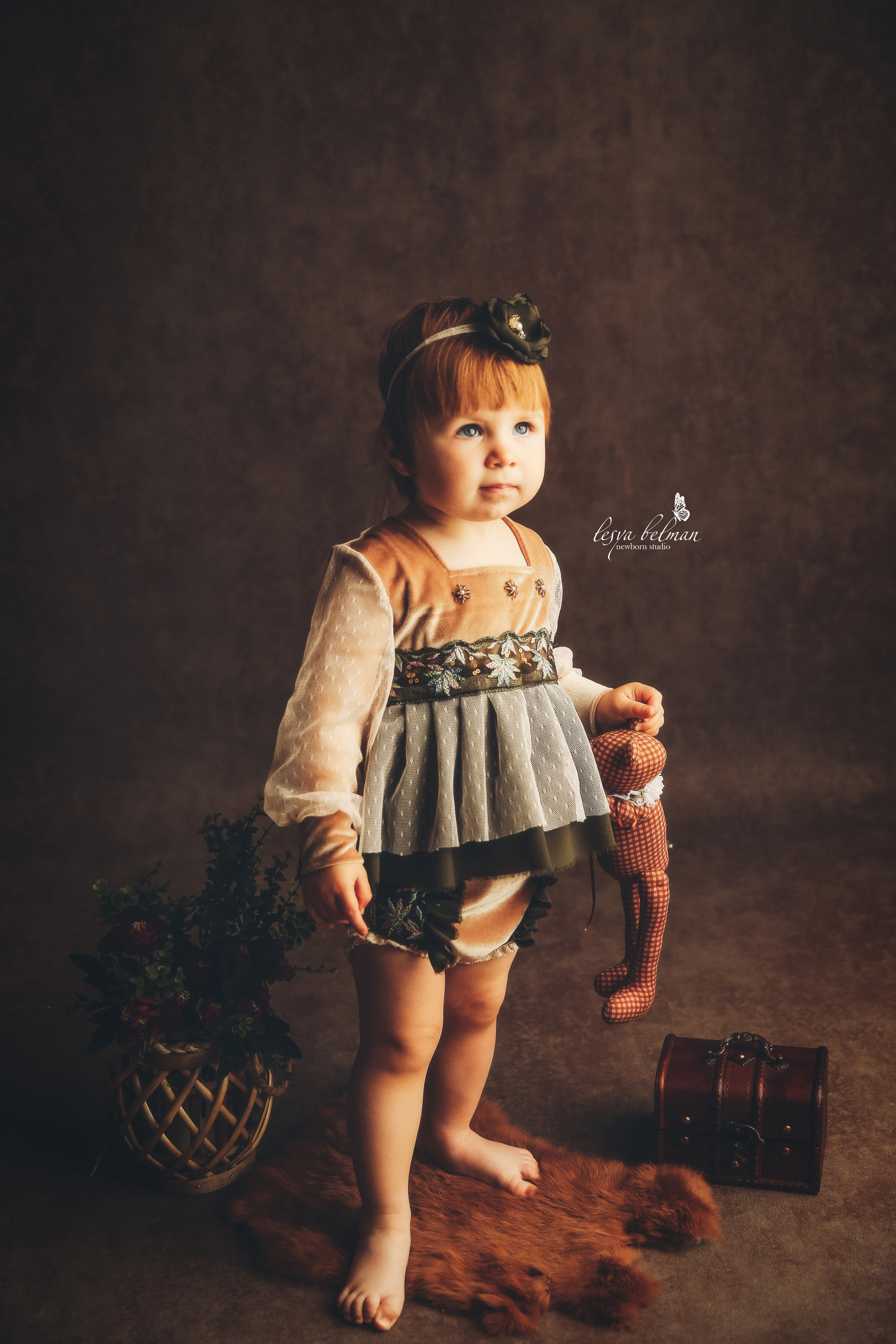 Эпоха Возрождения. Фотограф новорожденных. Семейный и детский фотограф в городе Сургуте