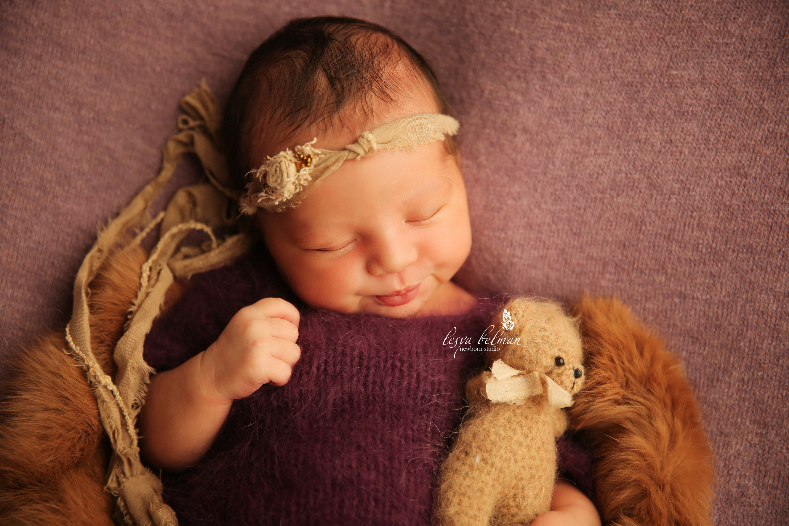 Newborm начало. Фотограф новорожденных. Семейный и детский фотограф в городе Сургуте