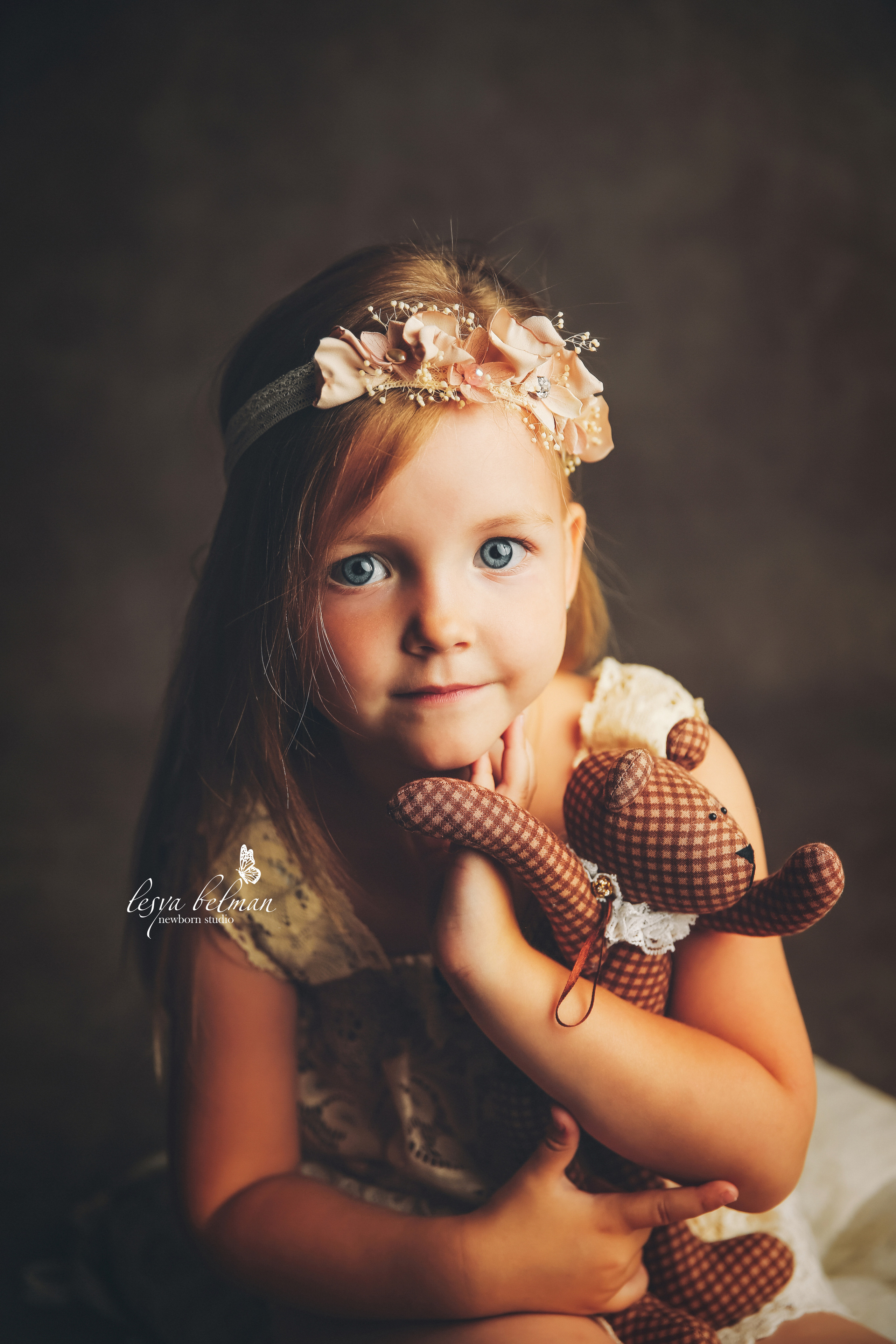 Эпоха Возрождения. Фотограф новорожденных. Семейный и детский фотограф в городе Сургуте