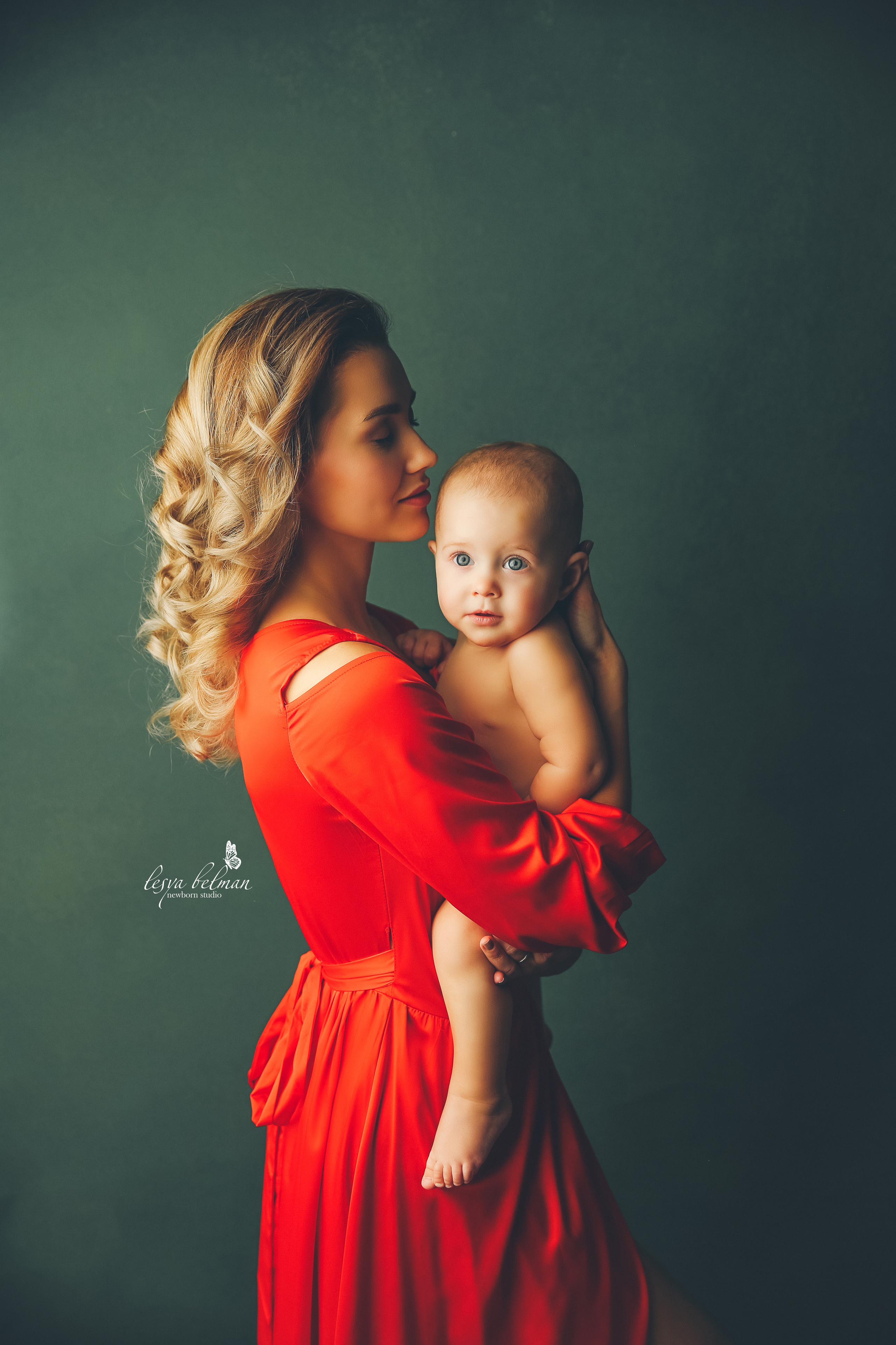 ArtNude. Фотограф новорожденных. Семейный и детский фотограф в городе Сургуте