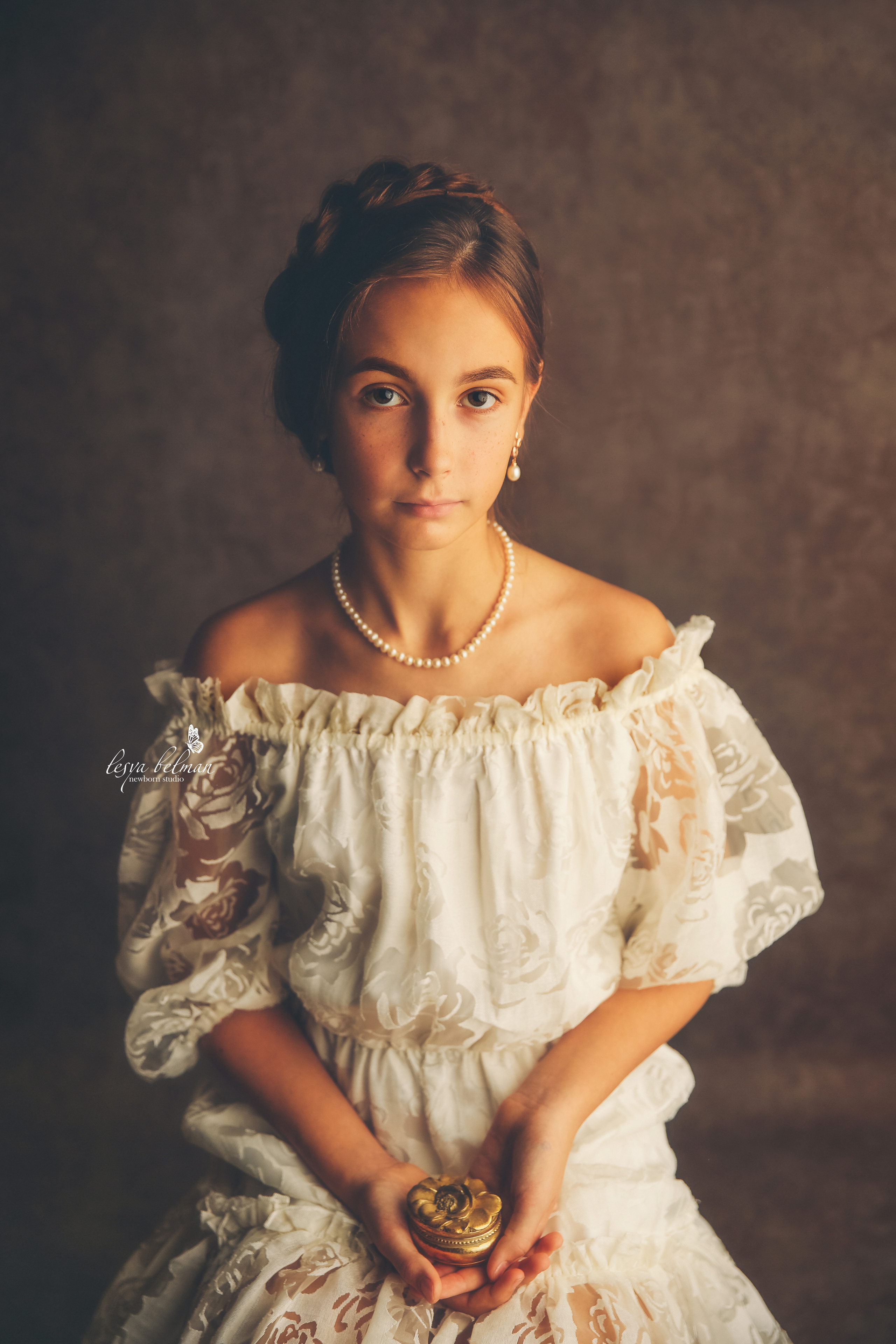 Эпоха Возрождения. Фотограф новорожденных. Семейный и детский фотограф в городе Сургуте