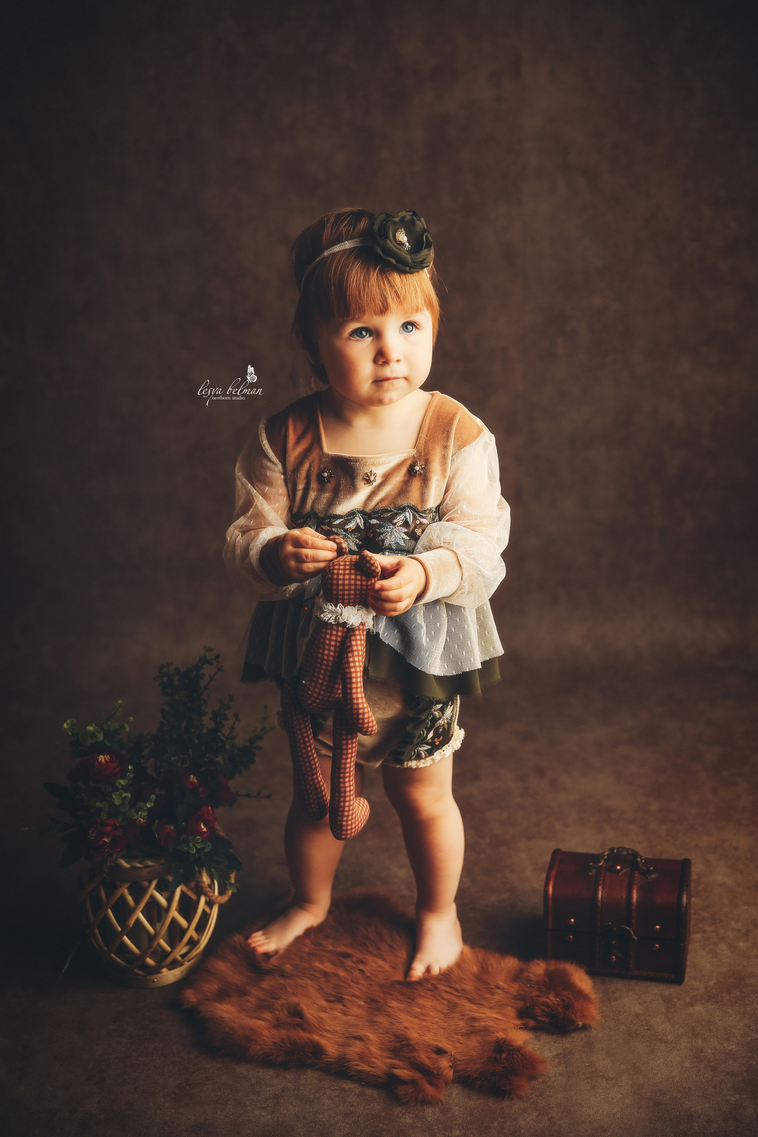 Эпоха Возрождения. Фотограф новорожденных. Семейный и детский фотограф в городе Сургуте