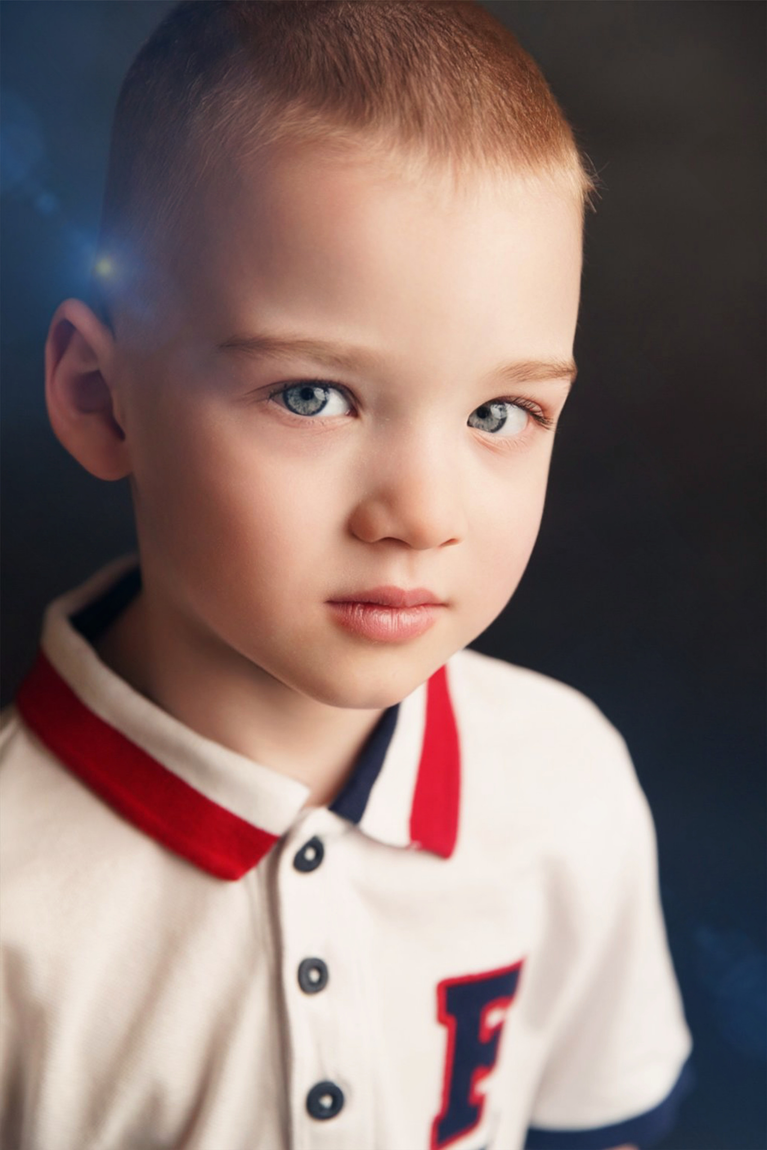 Женский портрет. Фотограф новорожденных. Семейный и детский фотограф в городе Сургуте