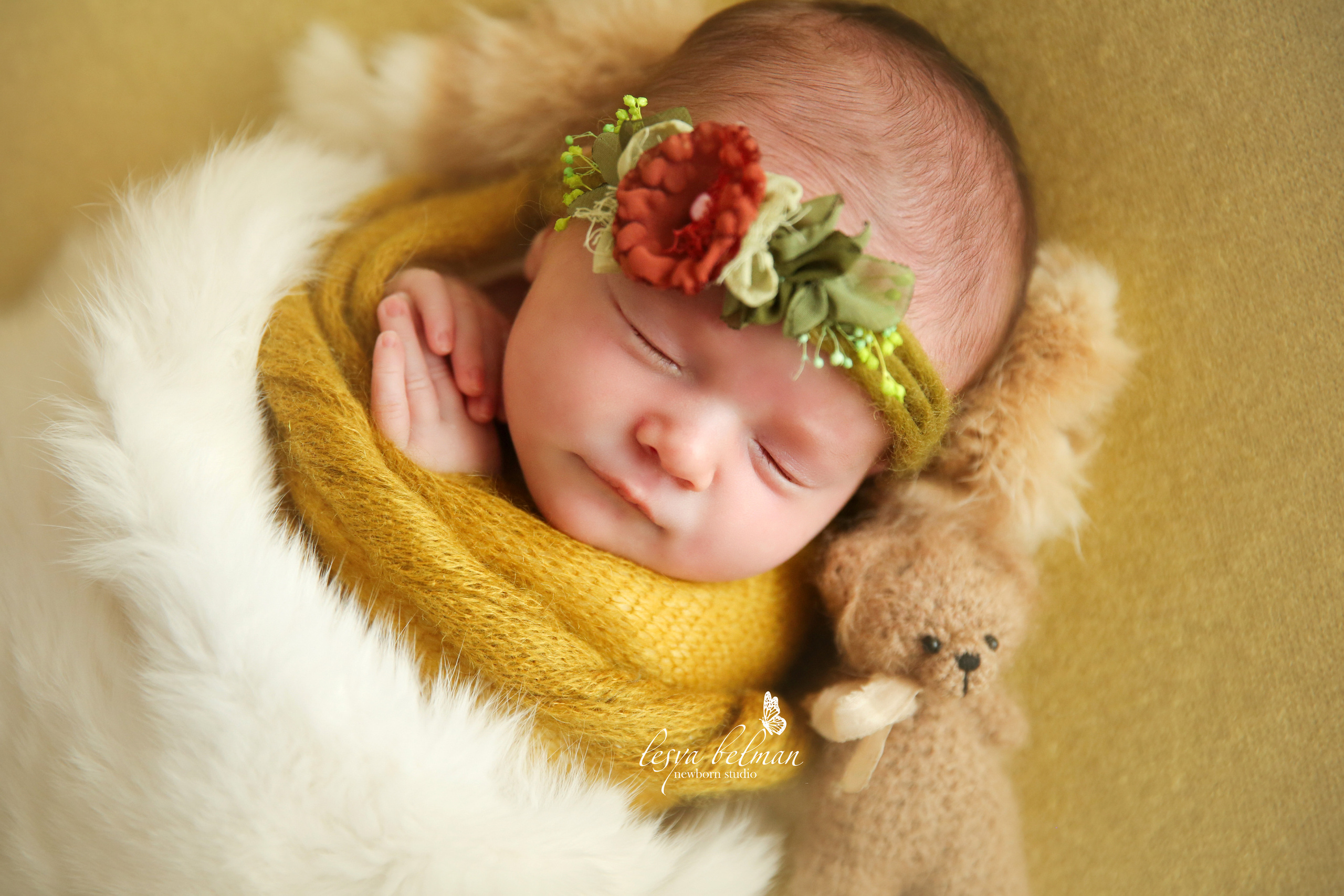 Newborm начало. Фотограф новорожденных. Семейный и детский фотограф в городе Сургуте