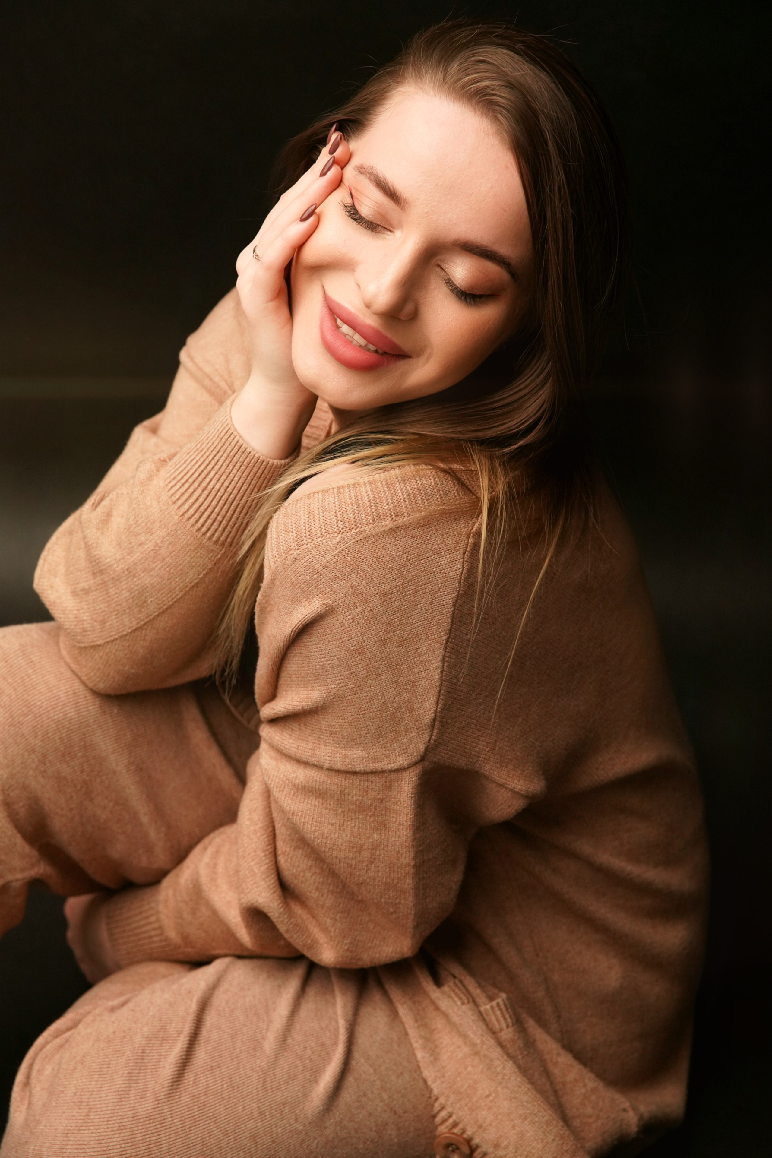 Женский портрет. Фотограф новорожденных. Семейный и детский фотограф в городе Сургуте