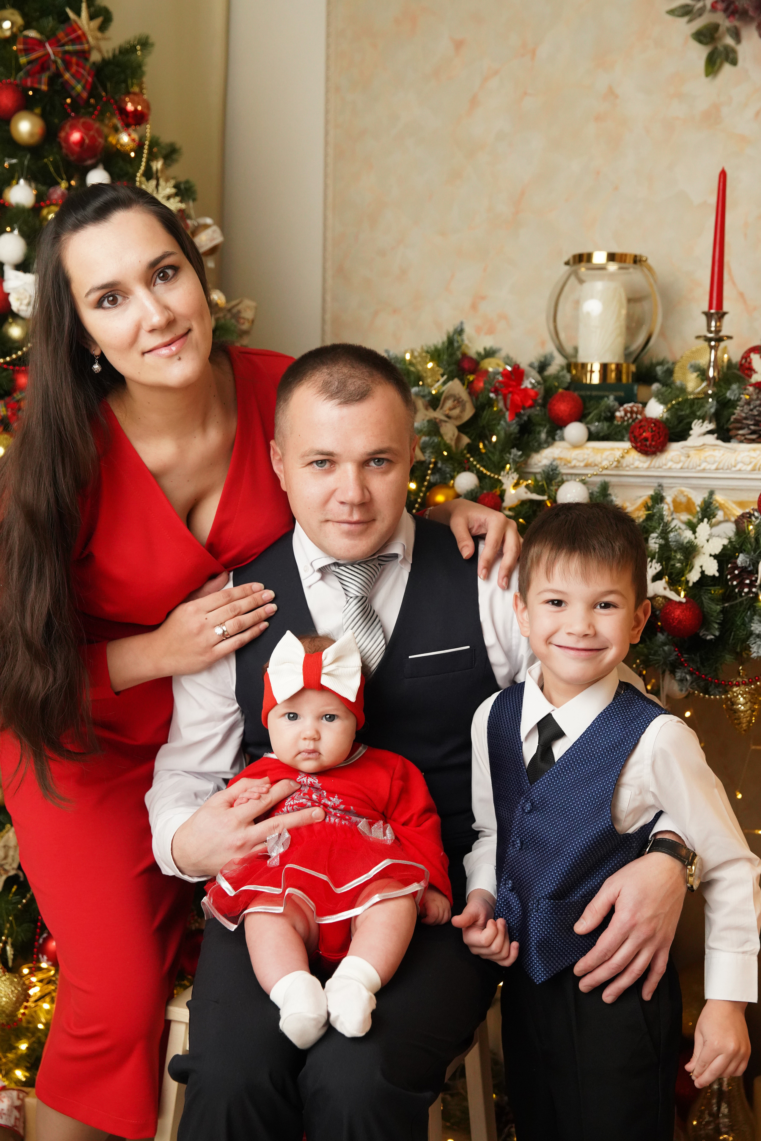 Новогодняя фотосессия. Фотограф новорожденных. Семейный и детский фотограф в городе Сургуте