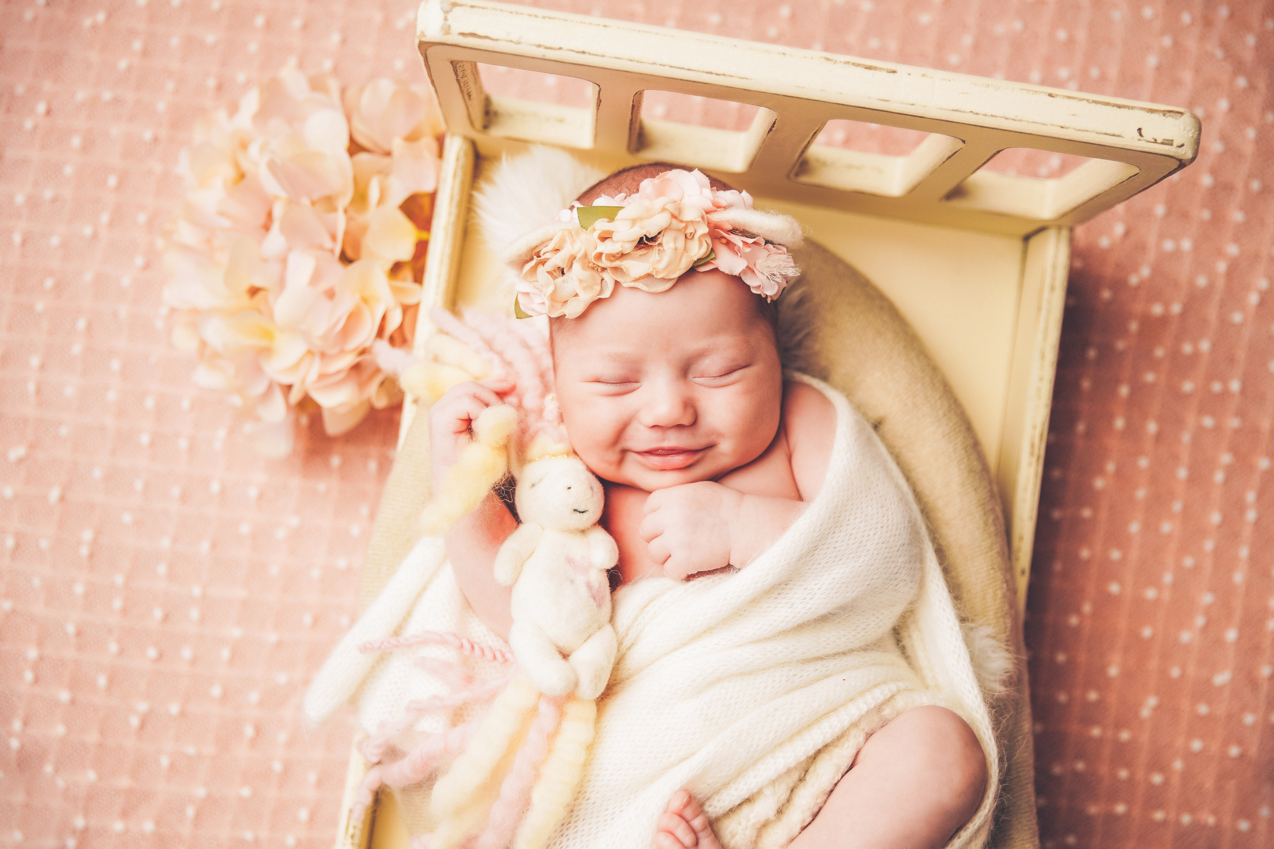 Newborn с 2015. Фотограф новорожденных. Семейный и детский фотограф в городе Сургуте