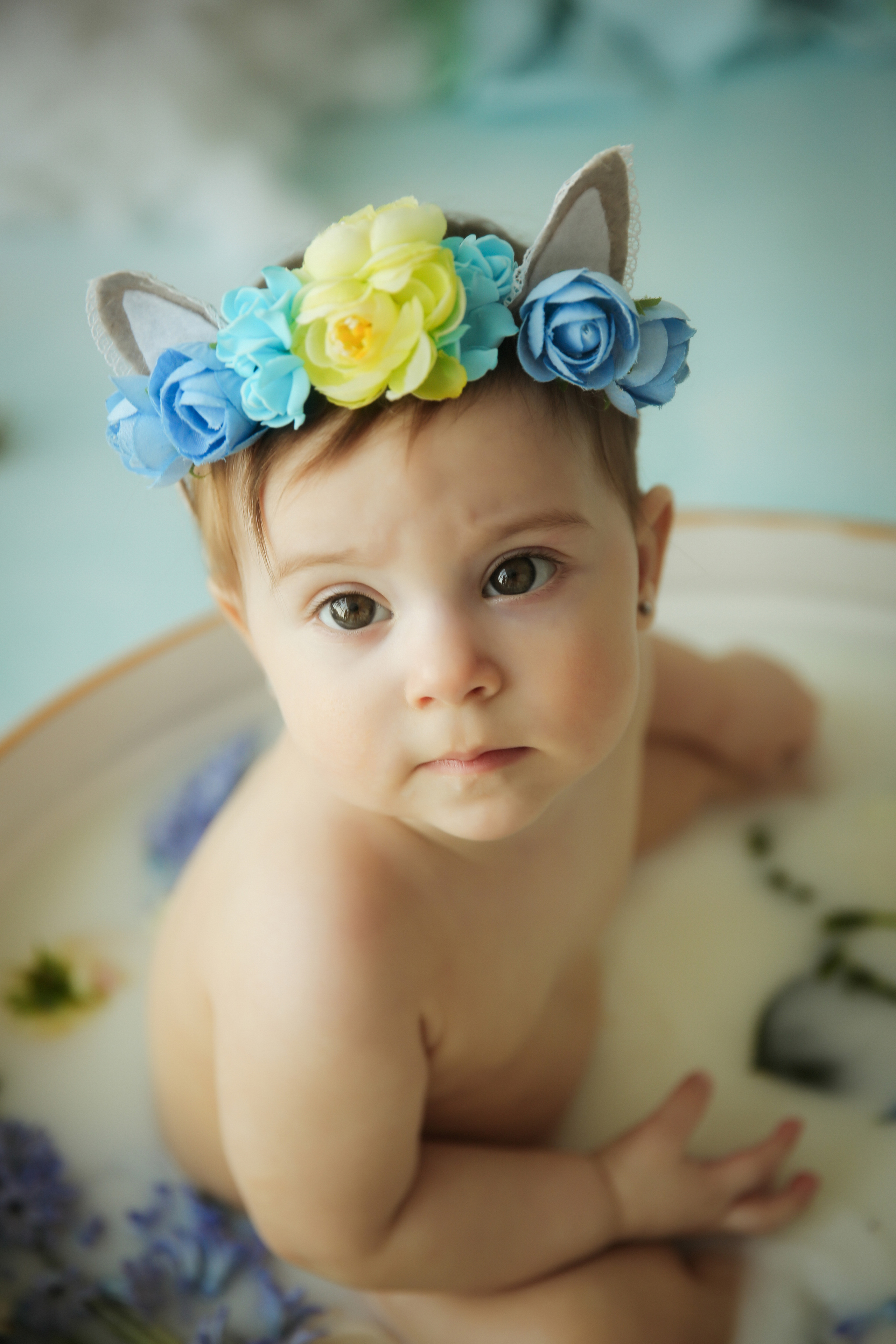 Ванночка девочки. Фотограф новорожденных. Семейный и детский фотограф в городе Сургуте