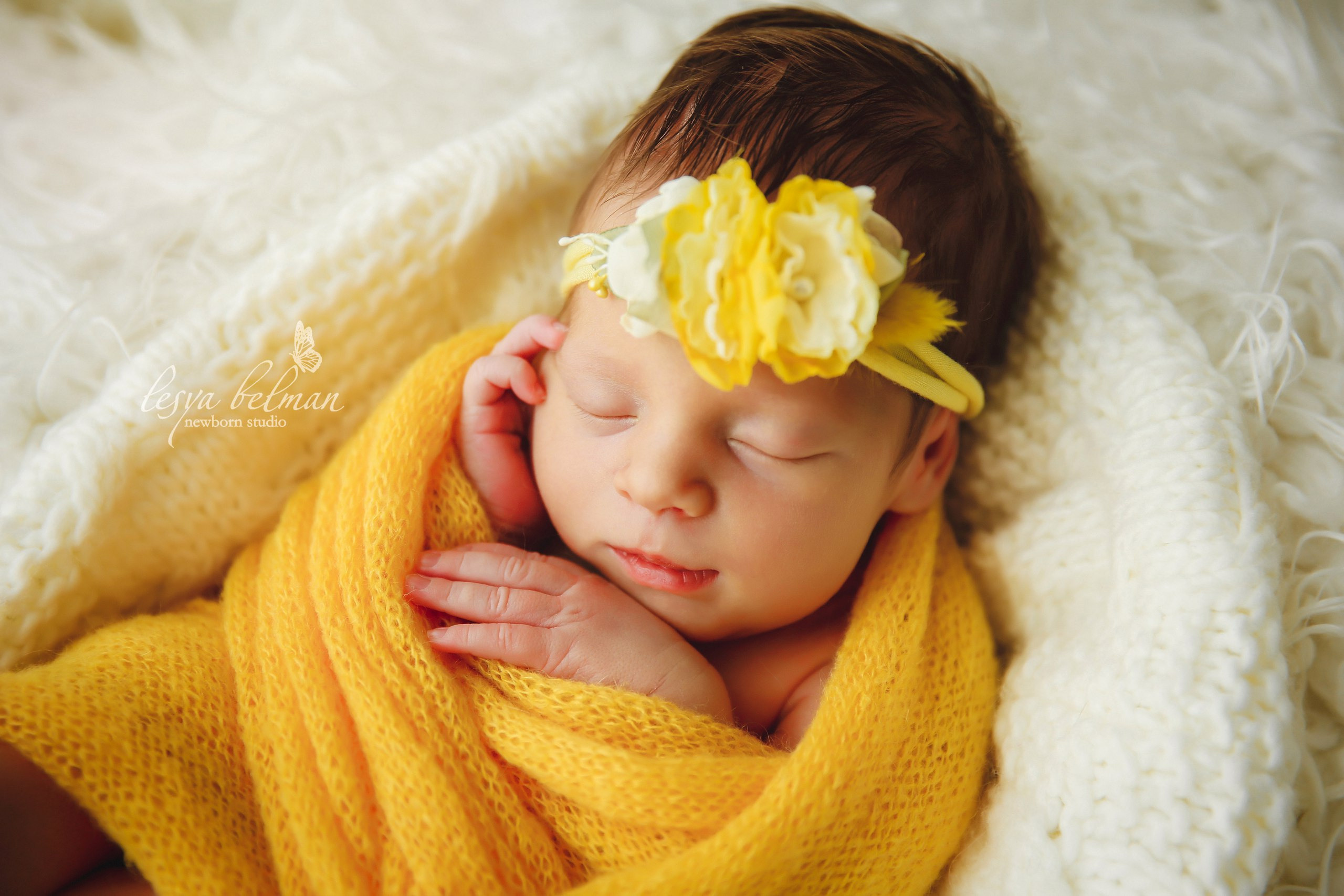 Newborm начало. Фотограф новорожденных. Семейный и детский фотограф в городе Сургуте