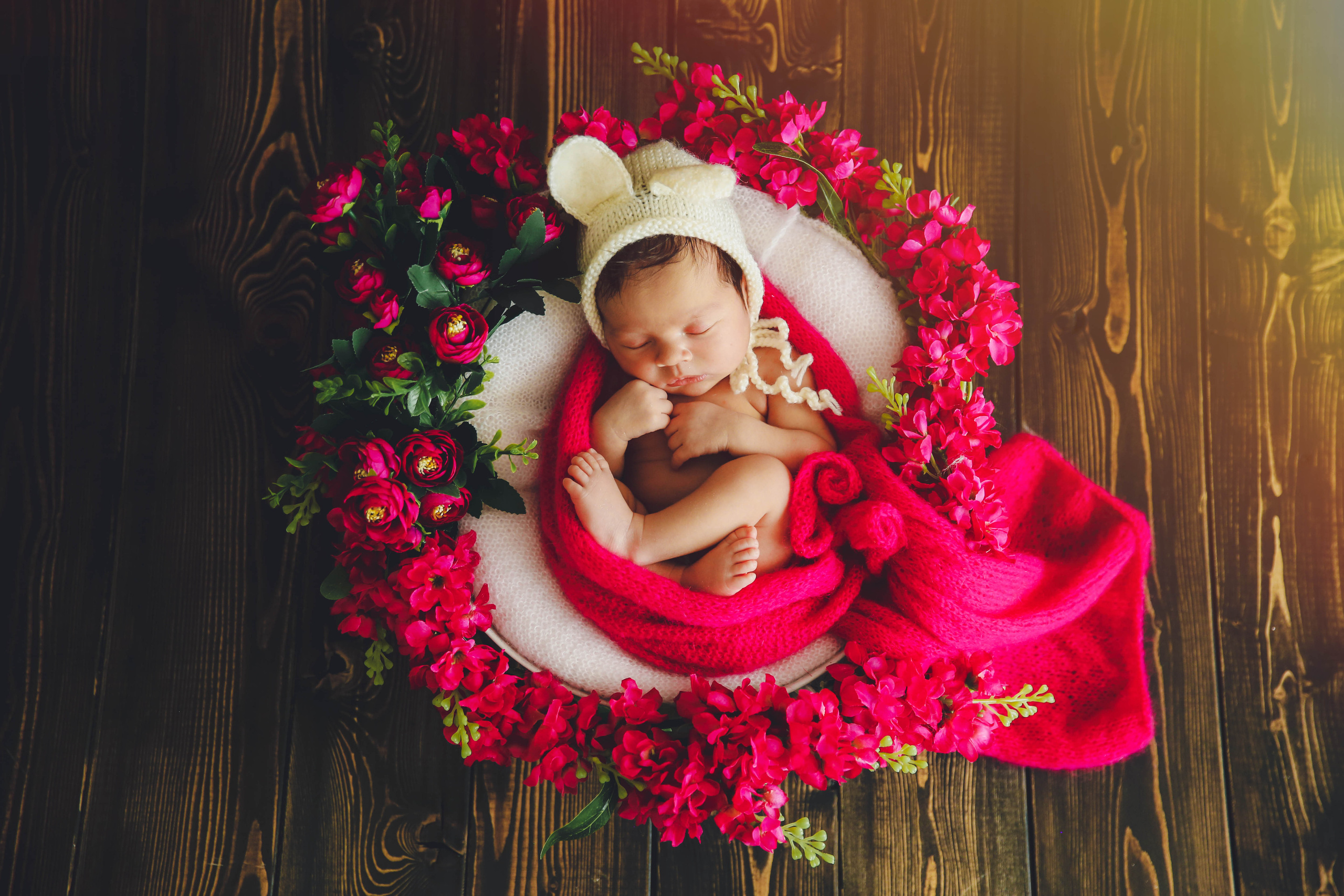 Newborm начало. Фотограф новорожденных. Семейный и детский фотограф в городе Сургуте