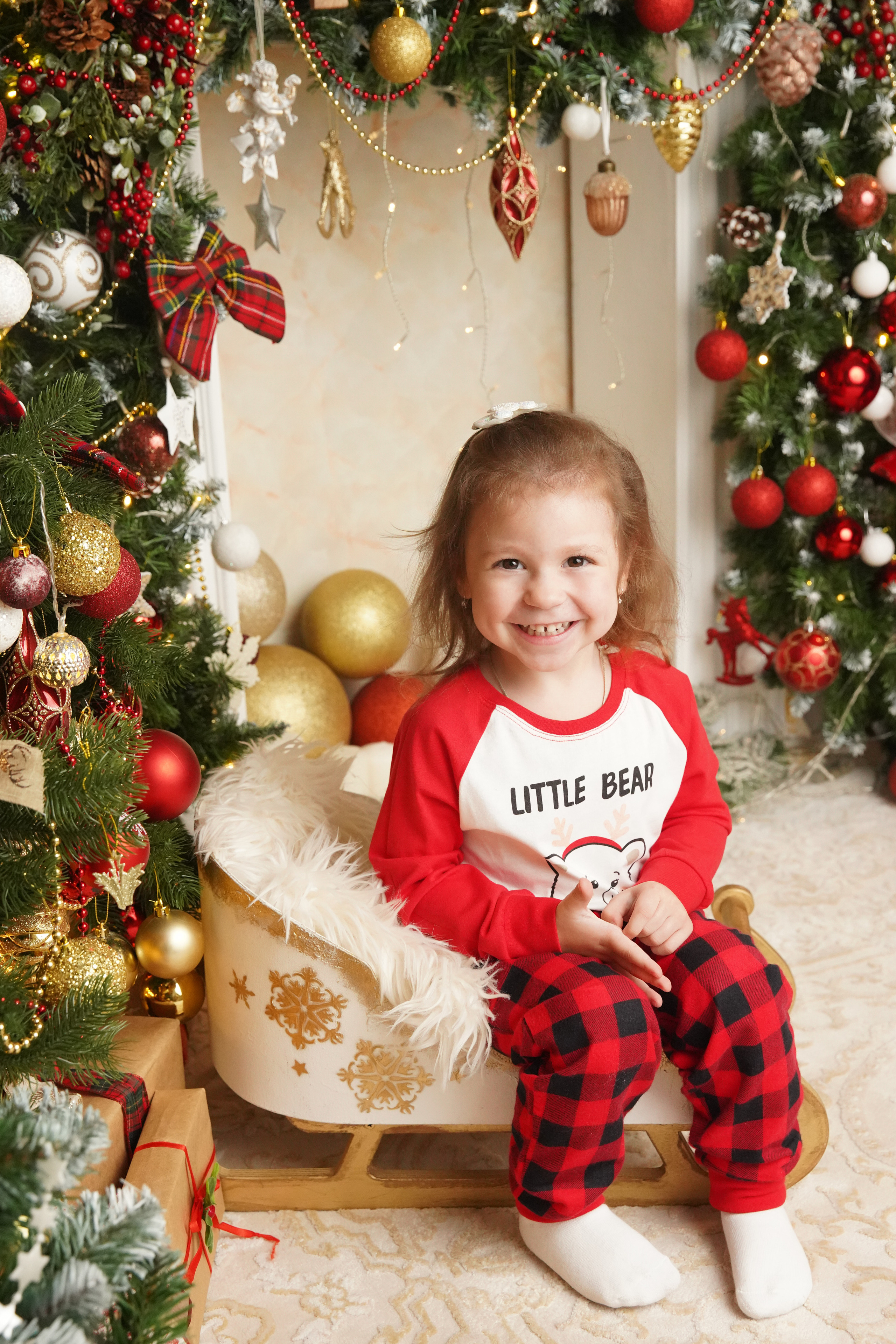 Новогодняя фотосессия. Фотограф новорожденных. Семейный и детский фотограф в городе Сургуте