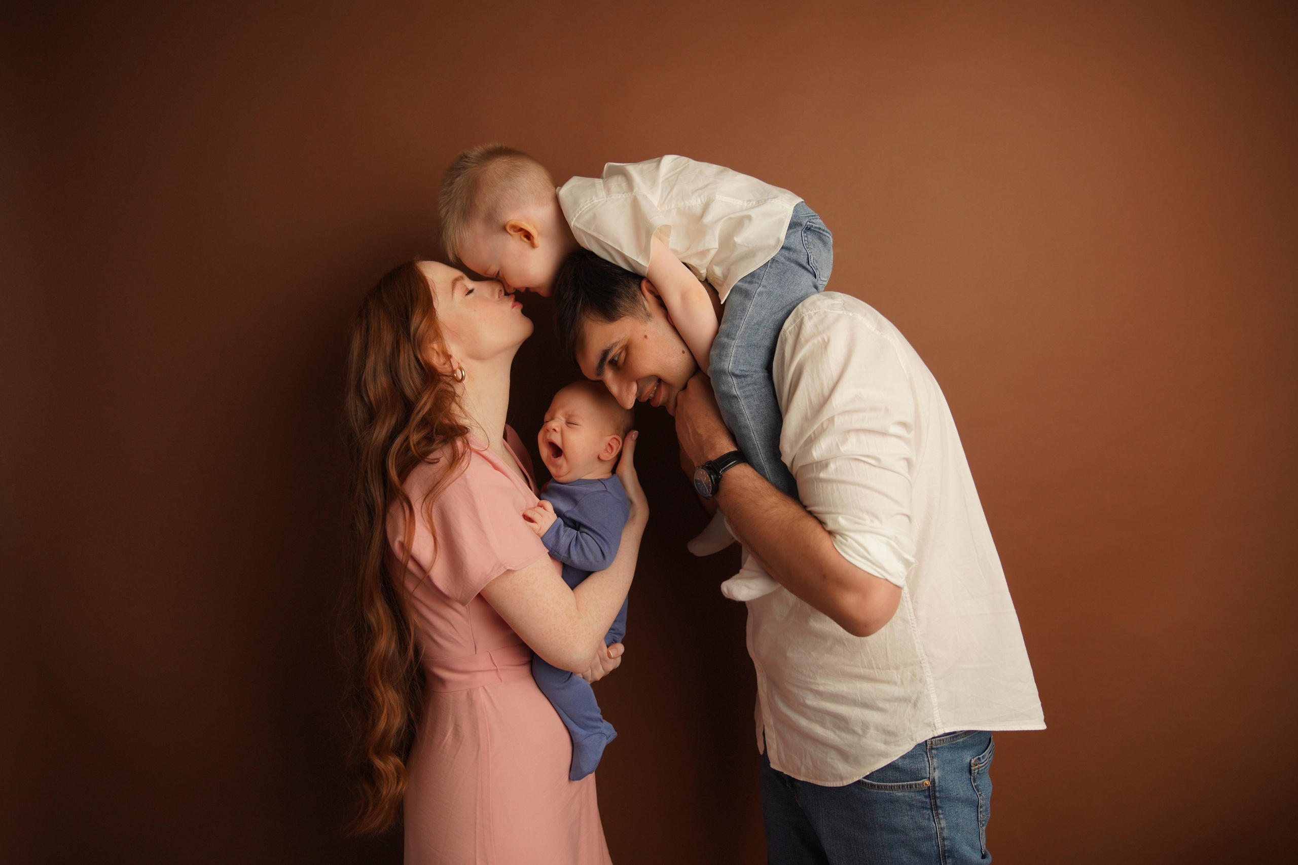 Фотограф новорожденных. Семейный и детский фотограф в городе Сургуте