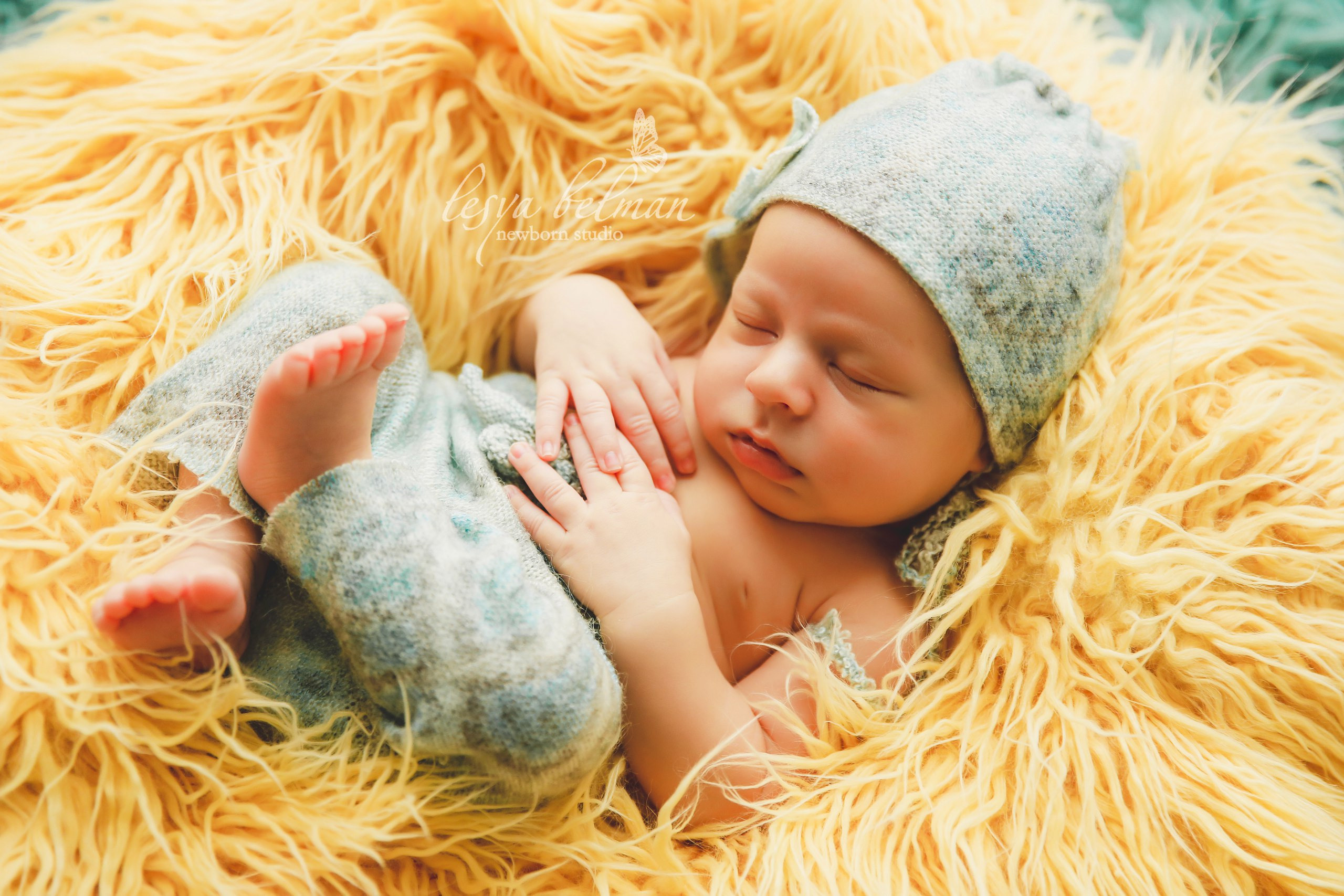 Newborm начало. Фотограф новорожденных. Семейный и детский фотограф в городе Сургуте