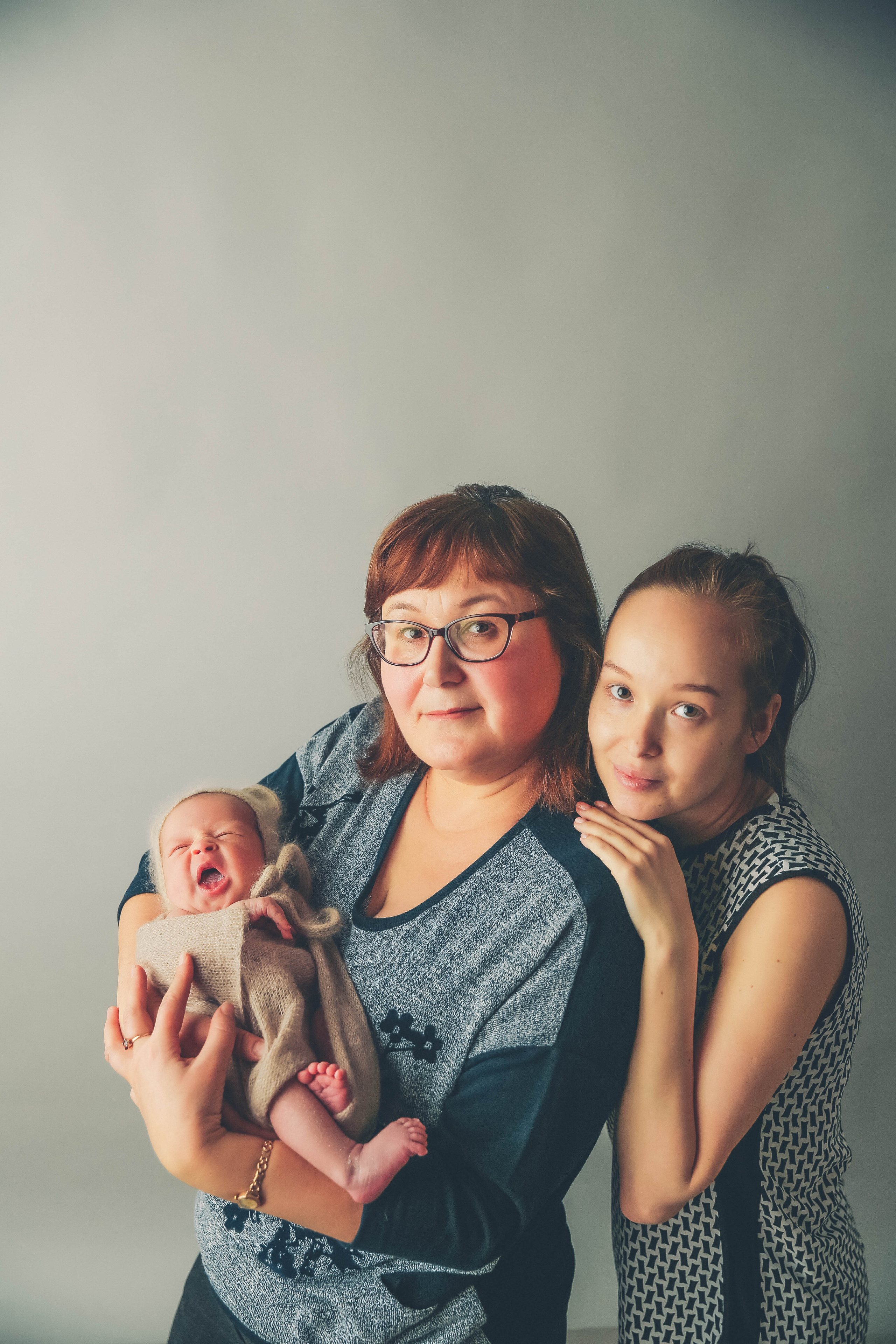 Newborn с 2015. Фотограф новорожденных. Семейный и детский фотограф в городе Сургуте
