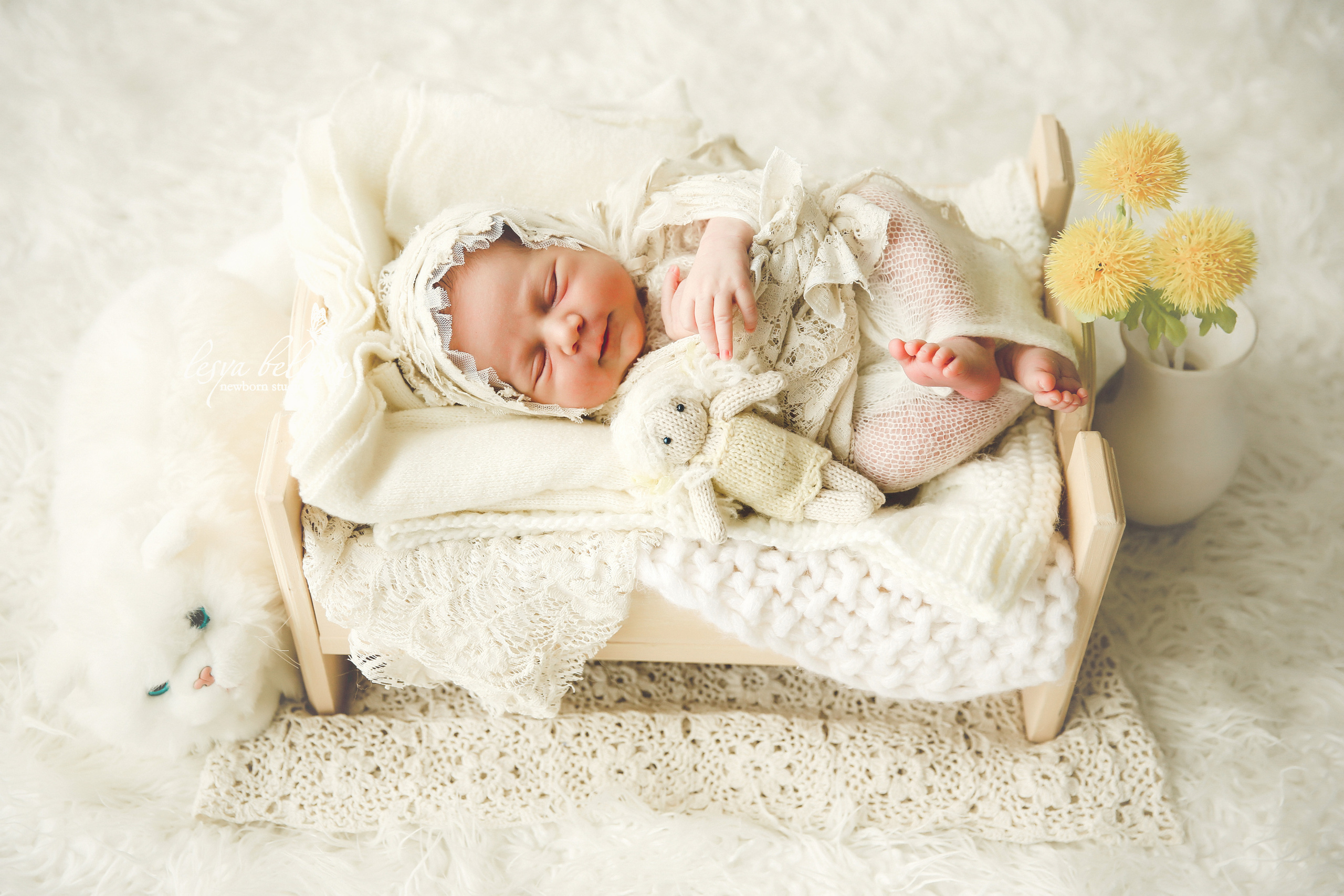Newborm начало. Фотограф новорожденных. Семейный и детский фотограф в городе Сургуте