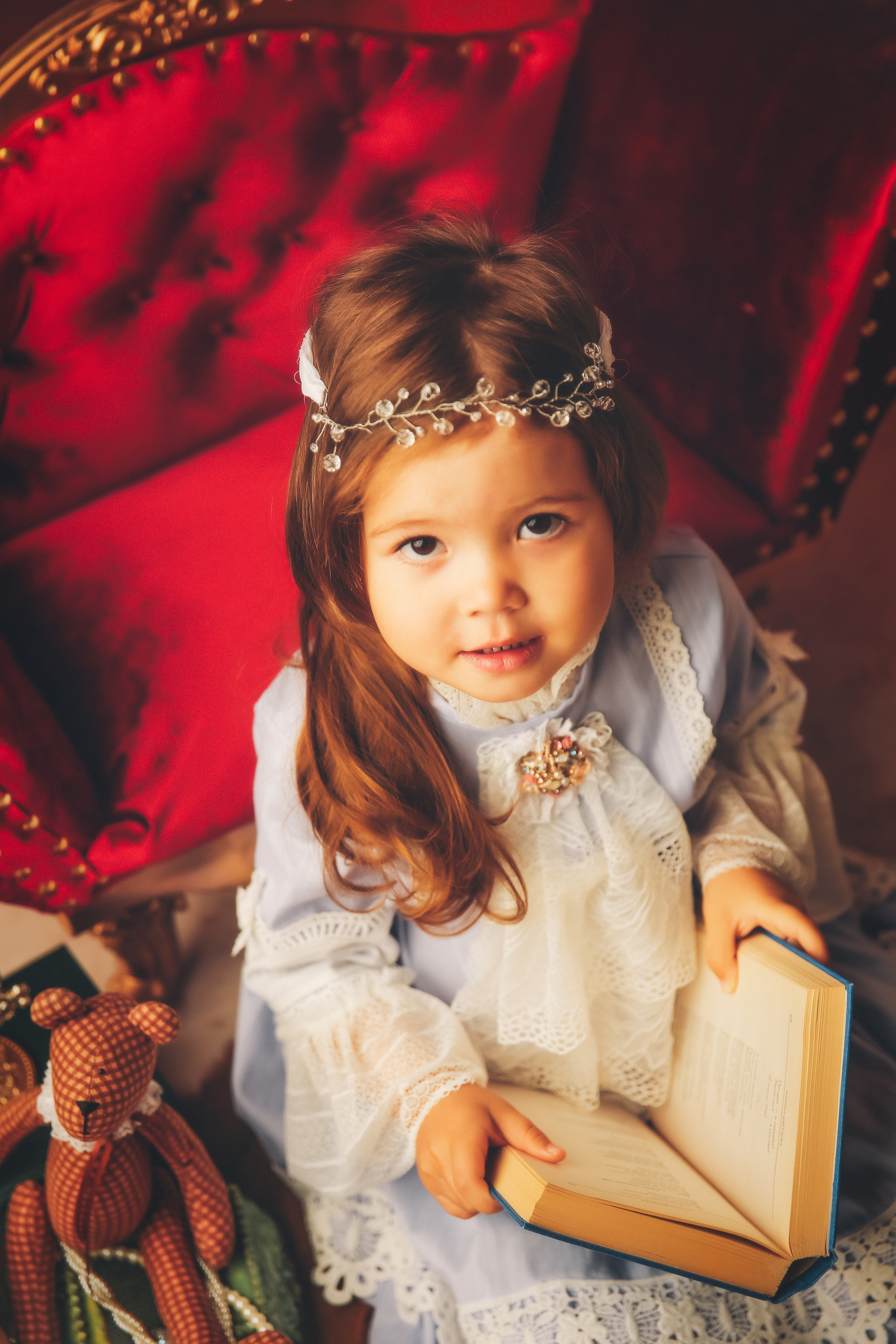 Эпоха Возрождения. Фотограф новорожденных. Семейный и детский фотограф в городе Сургуте