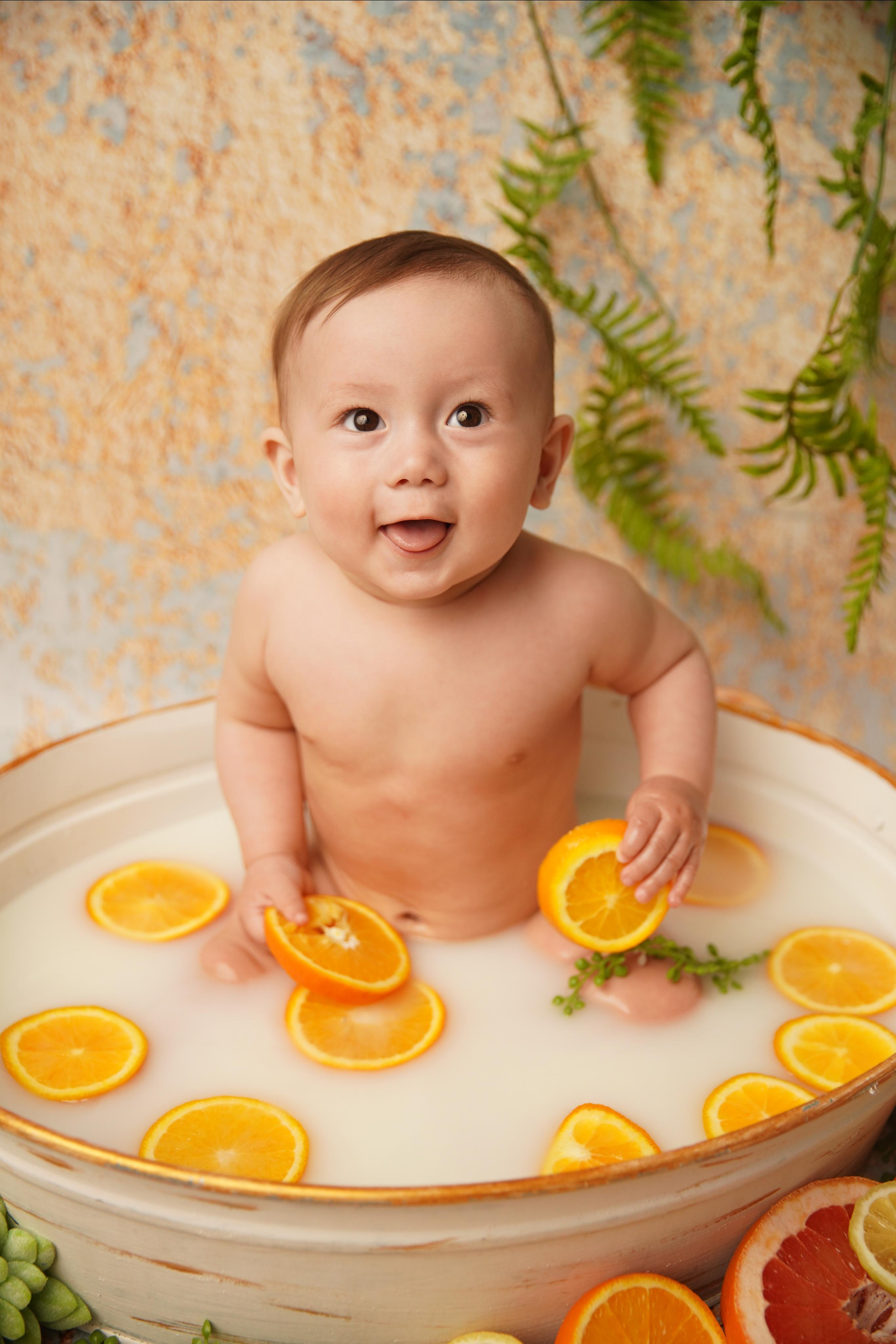 Ванночка мальчики. Фотограф новорожденных. Семейный и детский фотограф в городе Сургуте