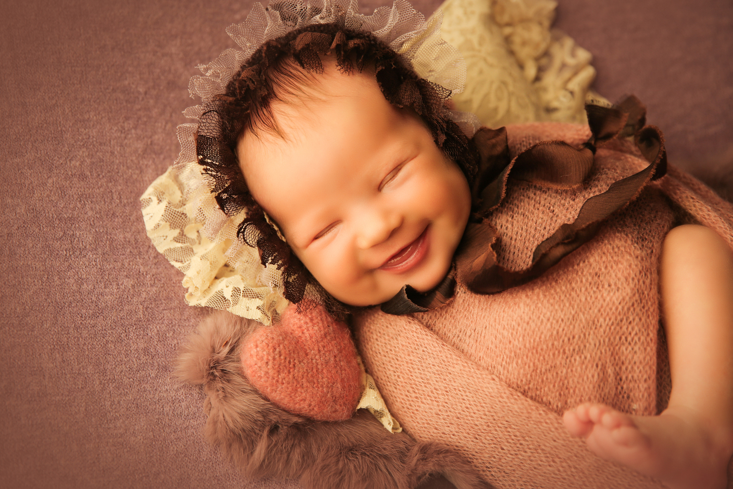 Девочки. Фотограф новорожденных. Семейный и детский фотограф в городе Сургуте
