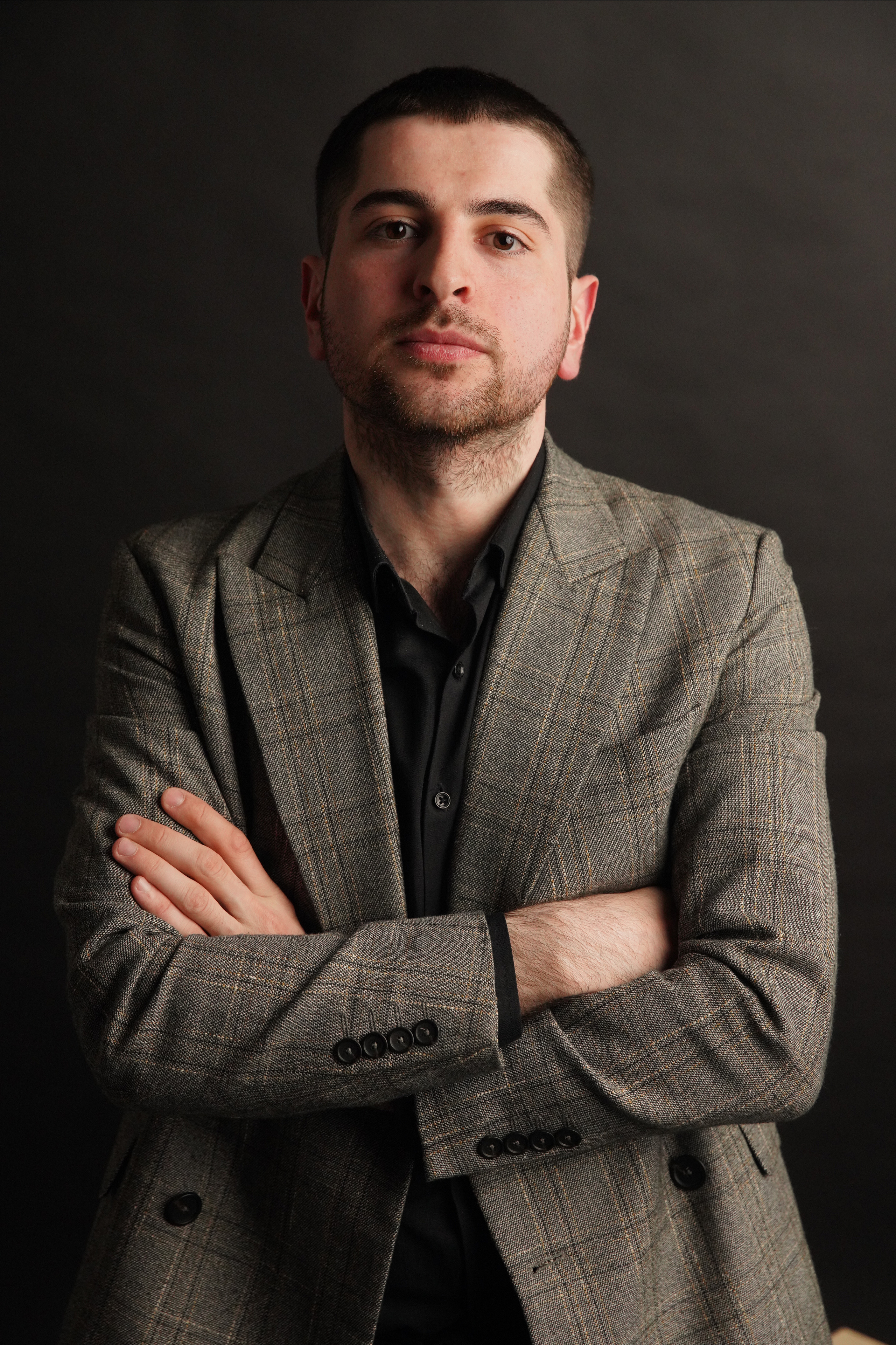 Мужской портрет. Фотограф новорожденных. Семейный и детский фотограф в городе Сургуте