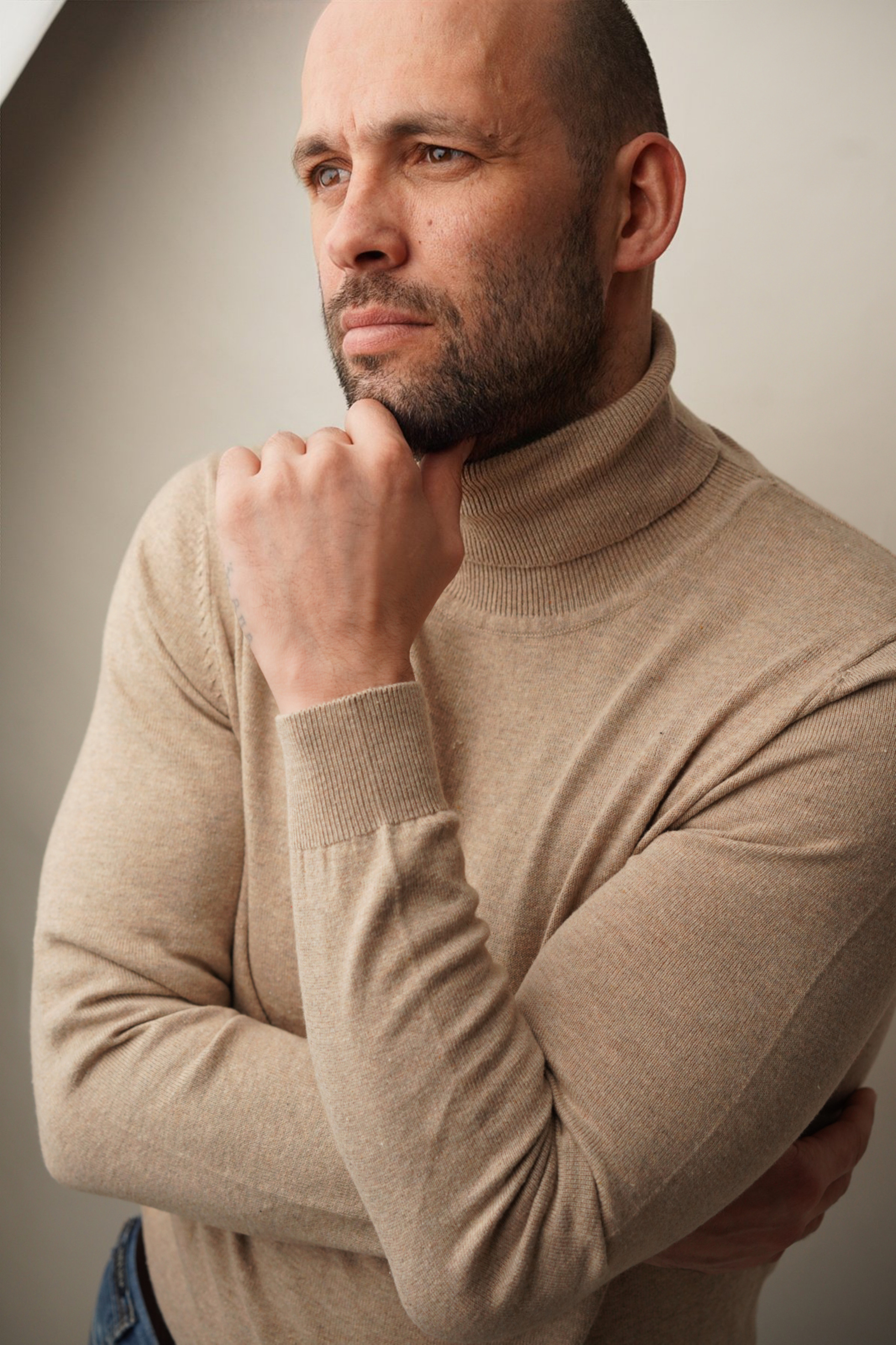 Мужской портрет. Фотограф новорожденных. Семейный и детский фотограф в городе Сургуте