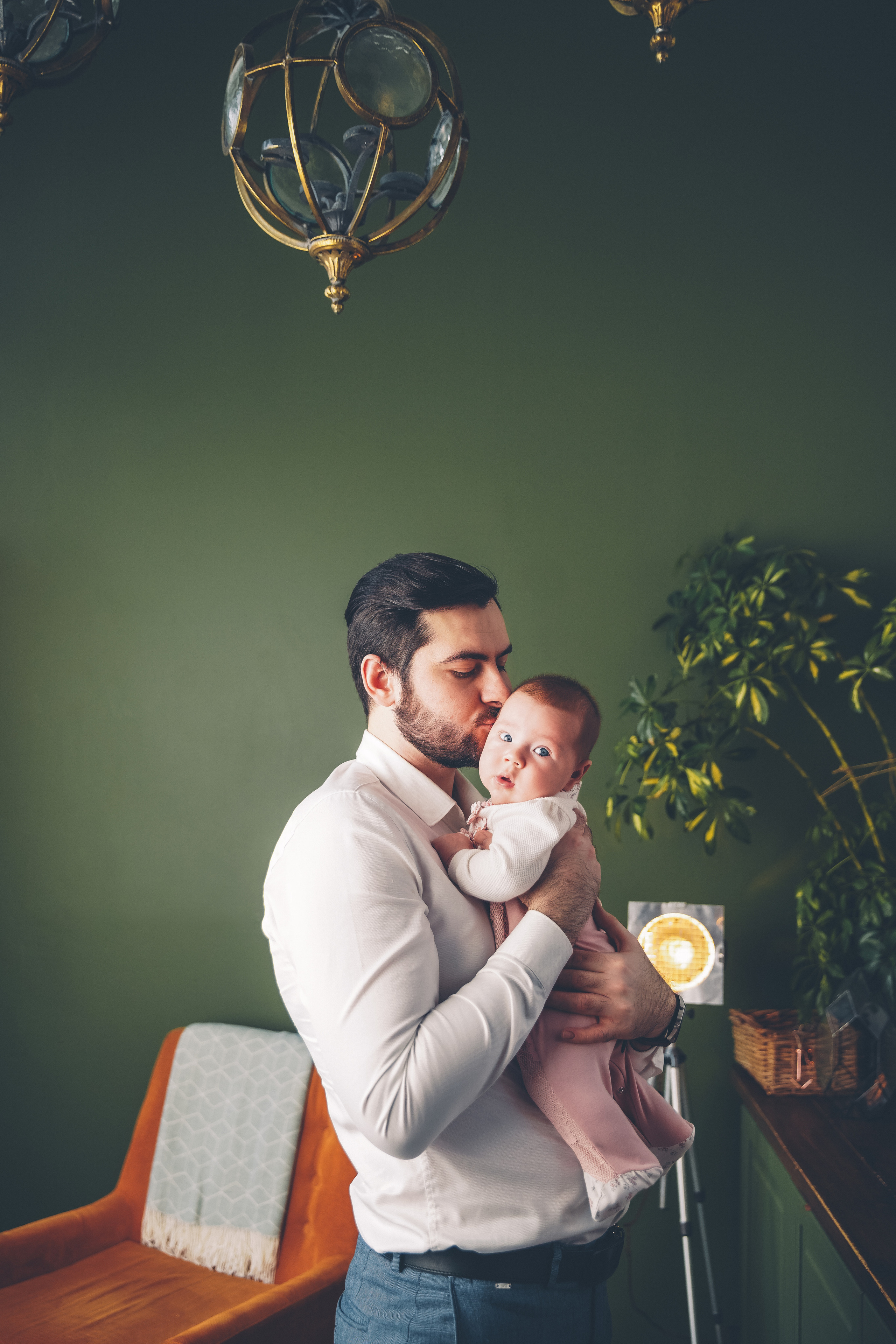 Фотосессия в интерьере. Фотограф новорожденных. Семейный и детский фотограф в городе Сургуте