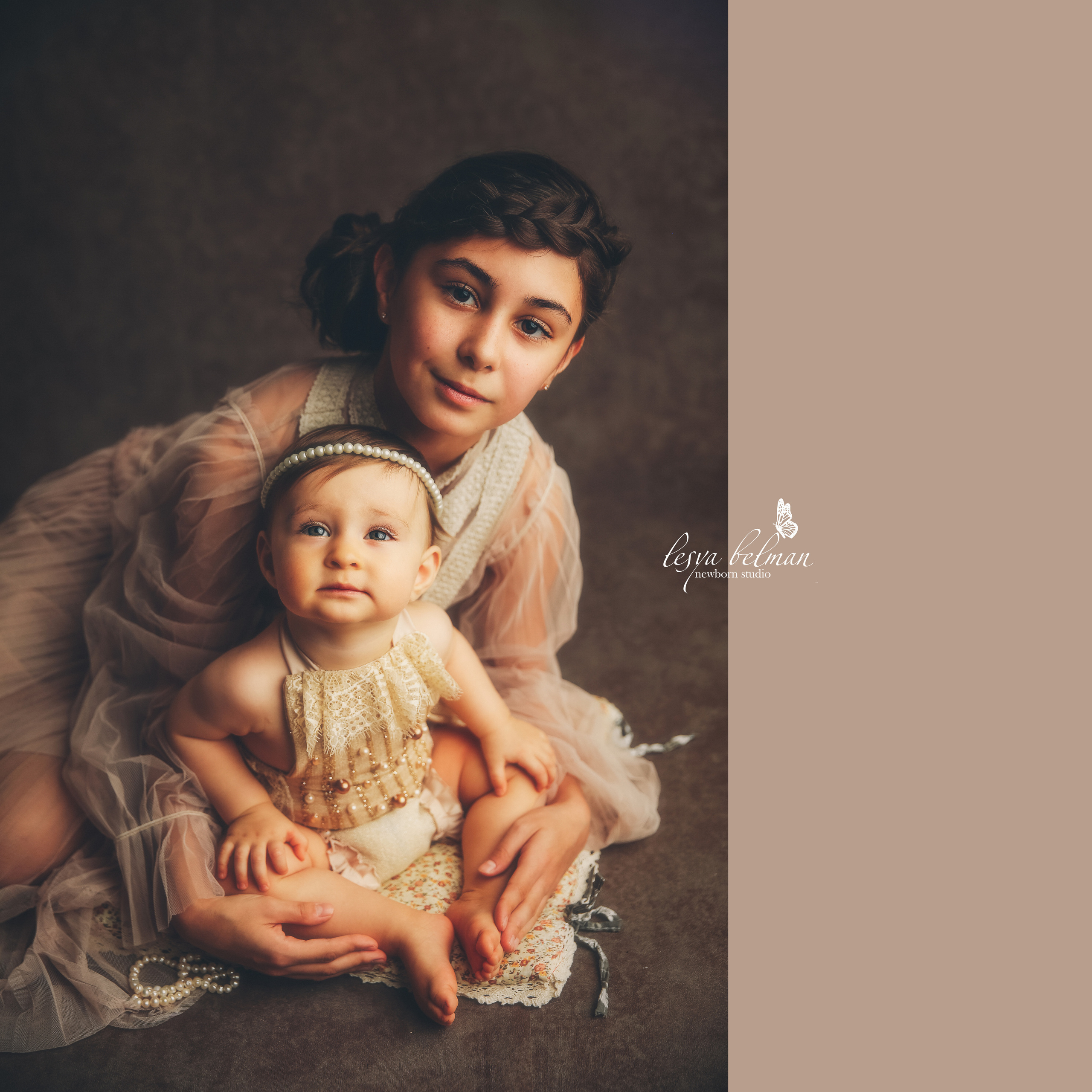 Эпоха Возрождения. Фотограф новорожденных. Семейный и детский фотограф в городе Сургуте