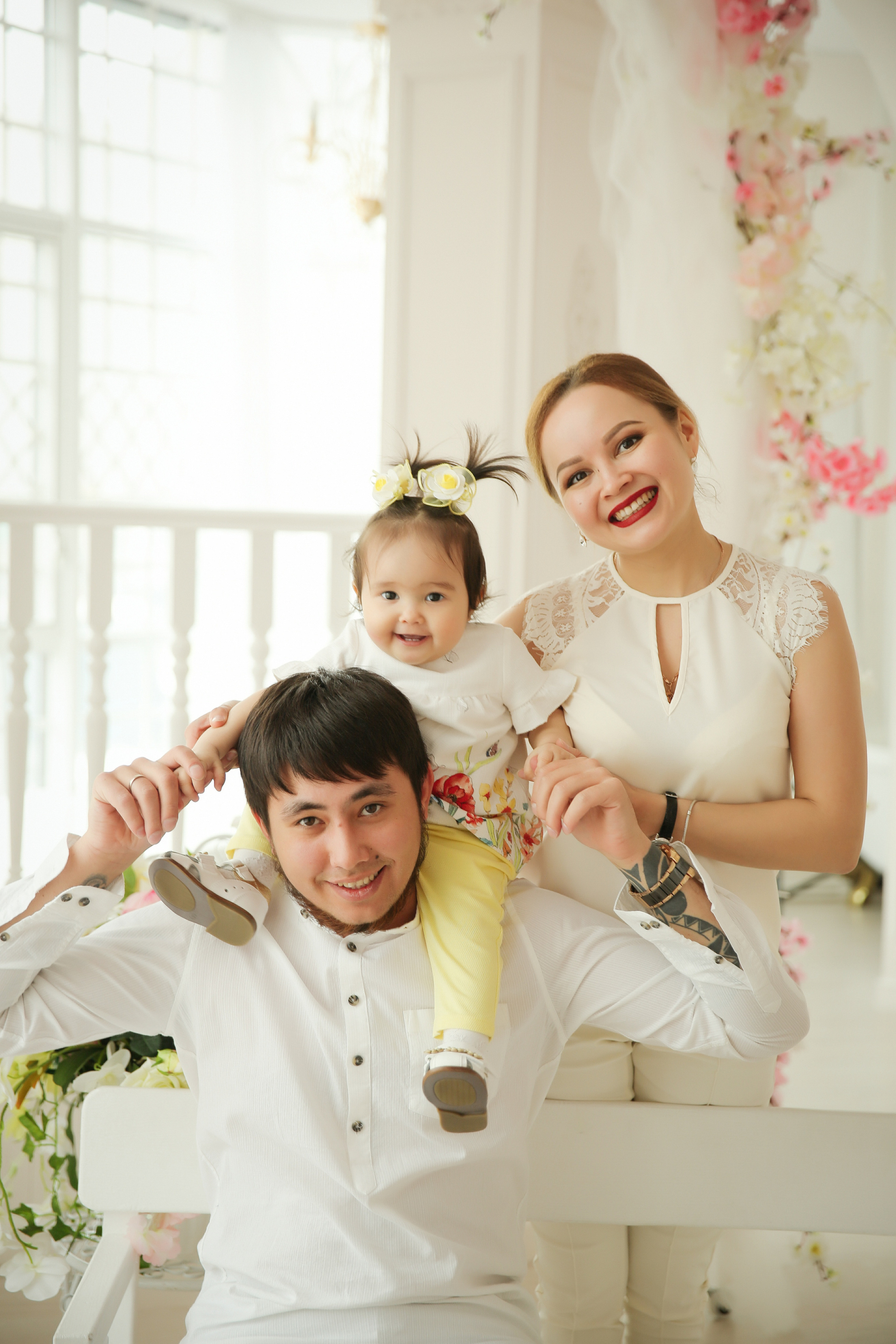 Фотосессия в интерьере. Фотограф новорожденных. Семейный и детский фотограф в городе Сургуте