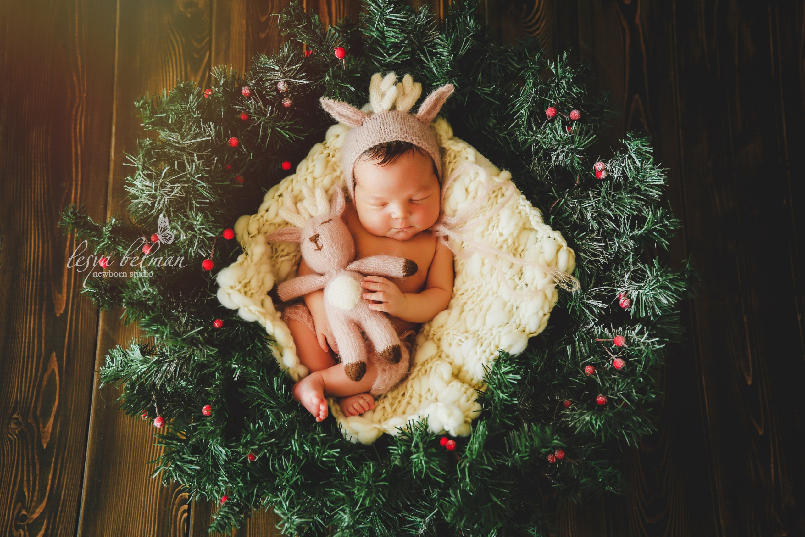 Newborm начало. Фотограф новорожденных. Семейный и детский фотограф в городе Сургуте