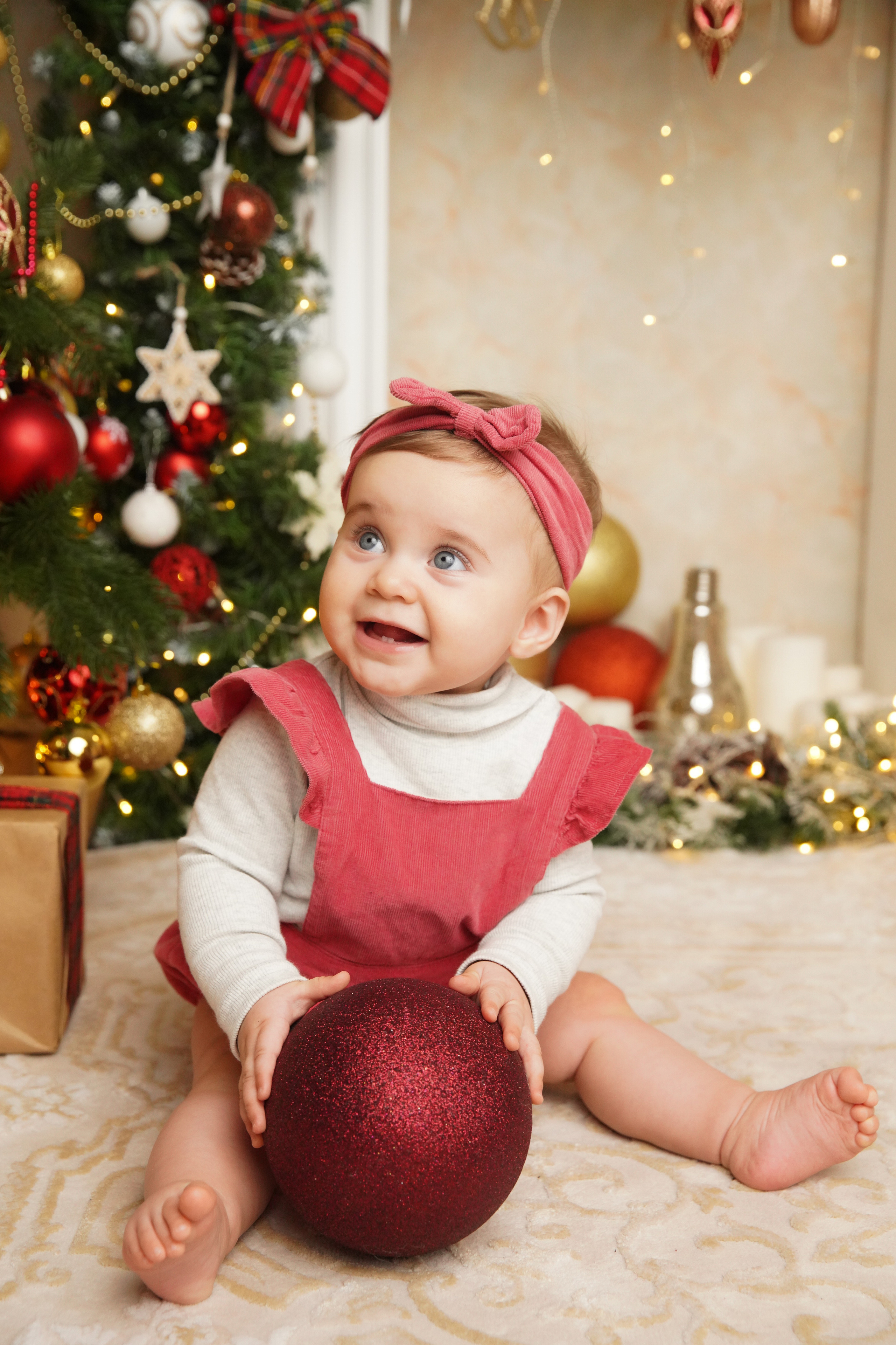 Новогодняя фотосессия. Фотограф новорожденных. Семейный и детский фотограф в городе Сургуте