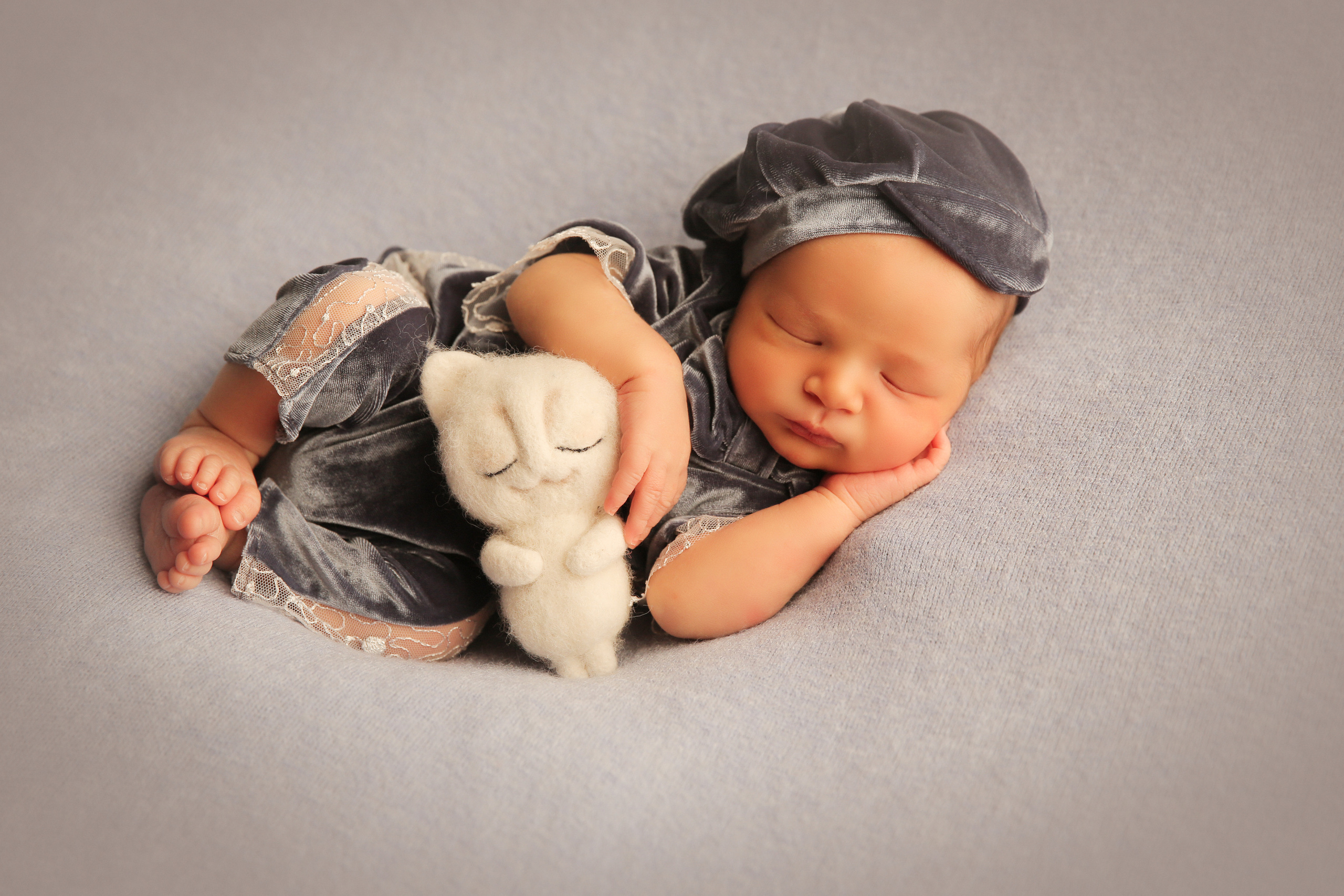 Мальчики. Фотограф новорожденных. Семейный и детский фотограф в городе Сургуте