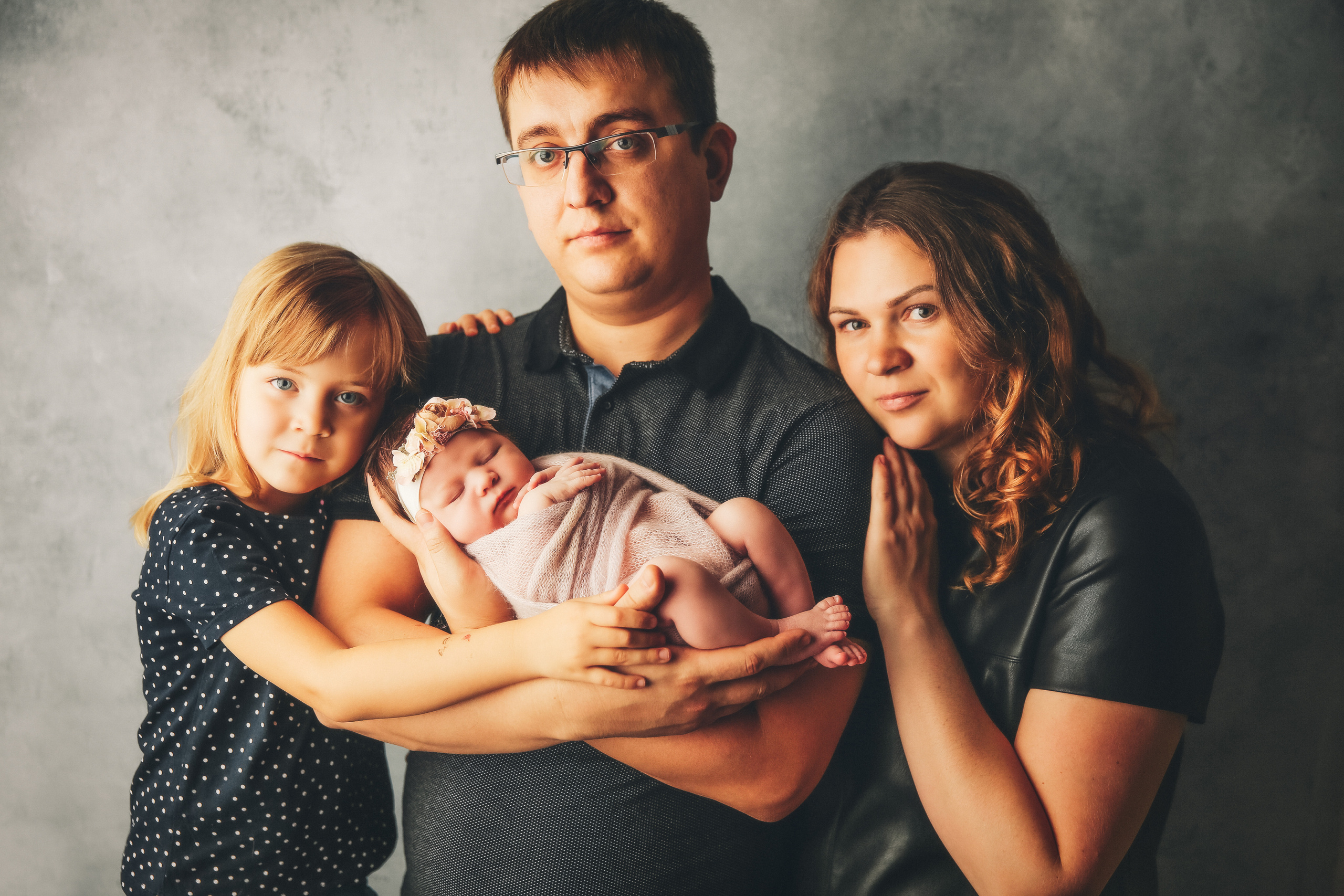 Альбом: Семейные. Фотограф новорожденных. Семейный и детский фотограф в городе Сургуте