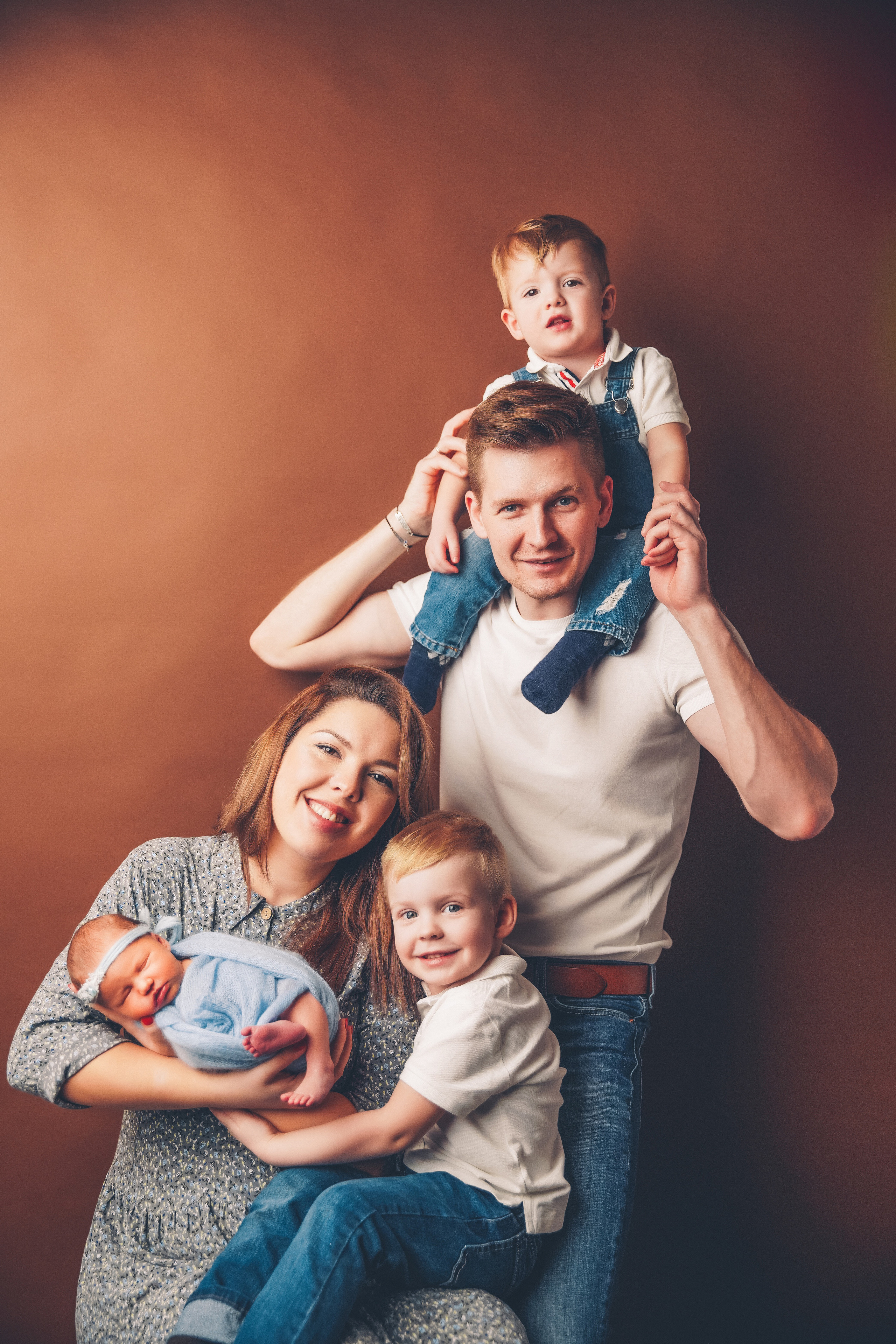 Newborn с 2015. Фотограф новорожденных. Семейный и детский фотограф в городе Сургуте