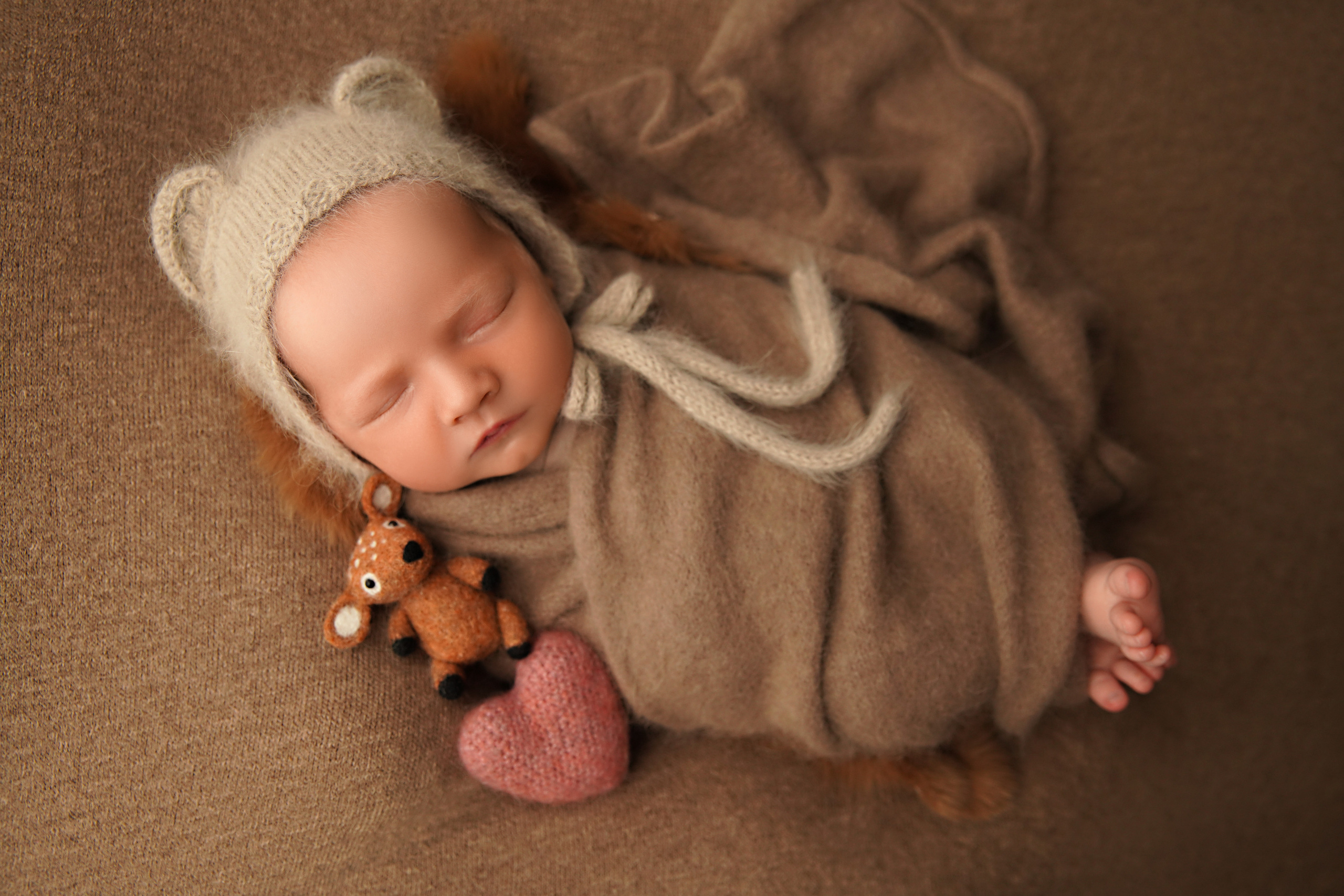 Фотограф новорожденных. Семейный и детский фотограф в городе Сургуте