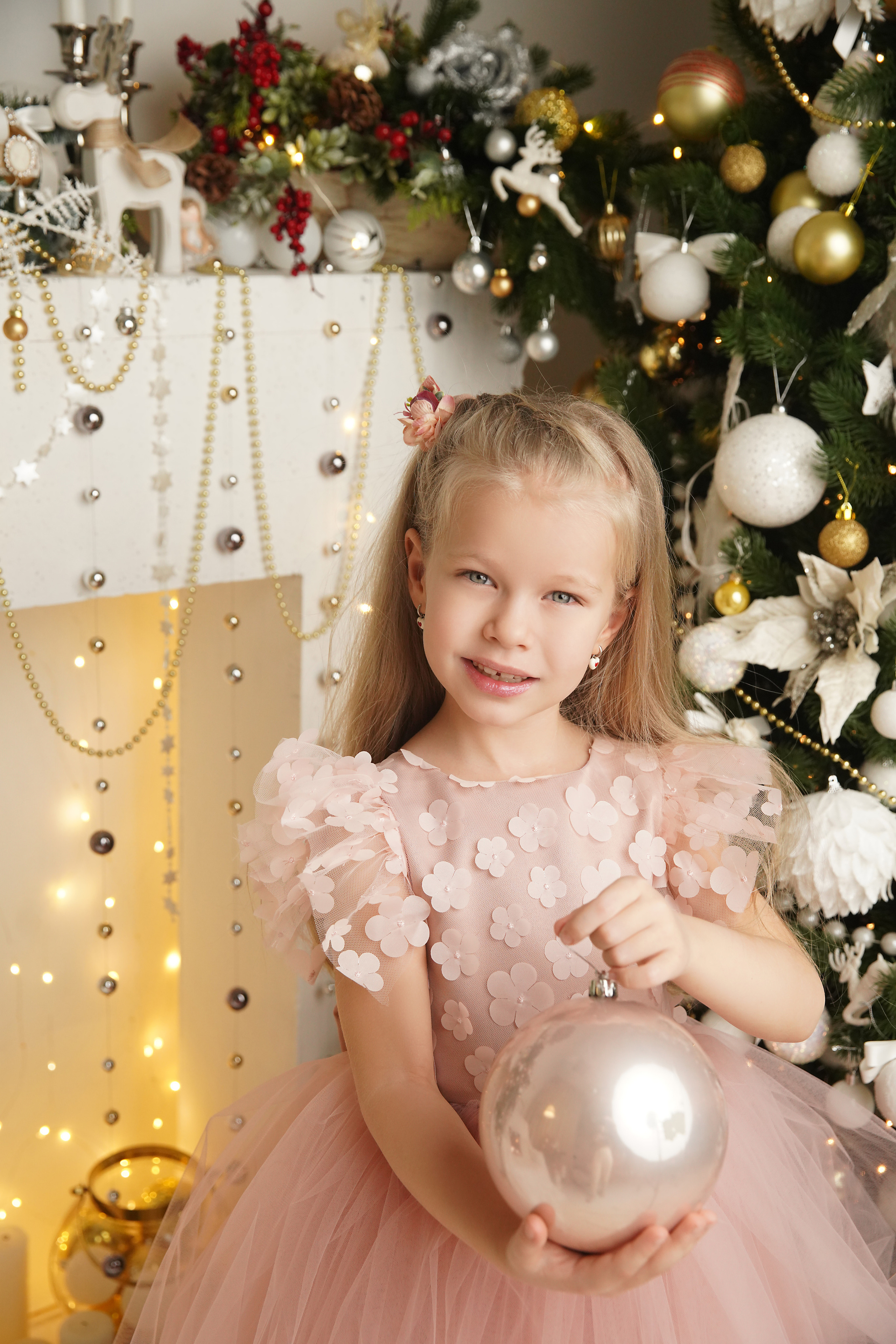 Новогодняя фотосессия. Фотограф новорожденных. Семейный и детский фотограф в городе Сургуте