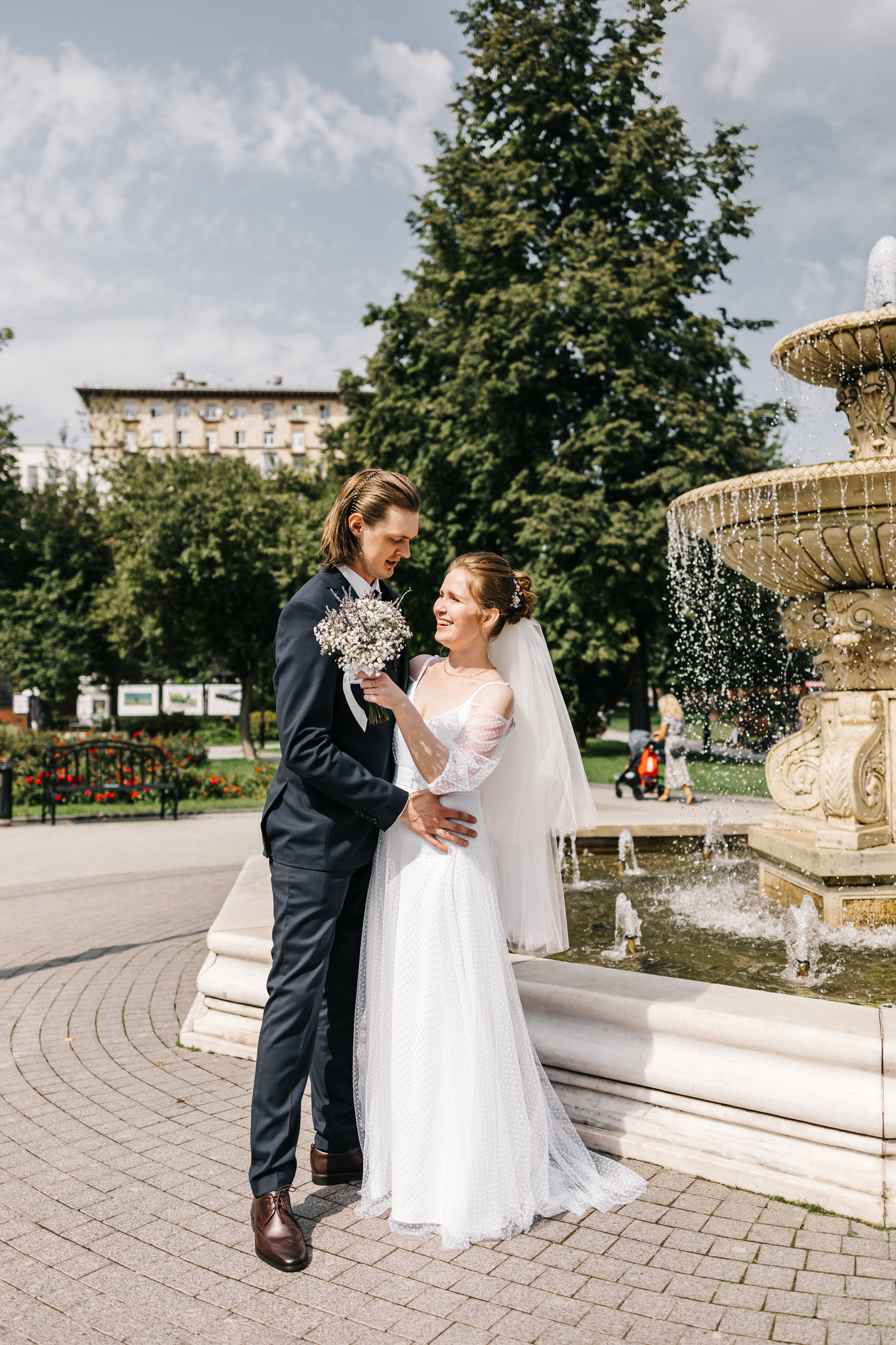 Свадебная прогулка в центре Москвы. Семейный Фотограф в Москве Евгения Симоненко