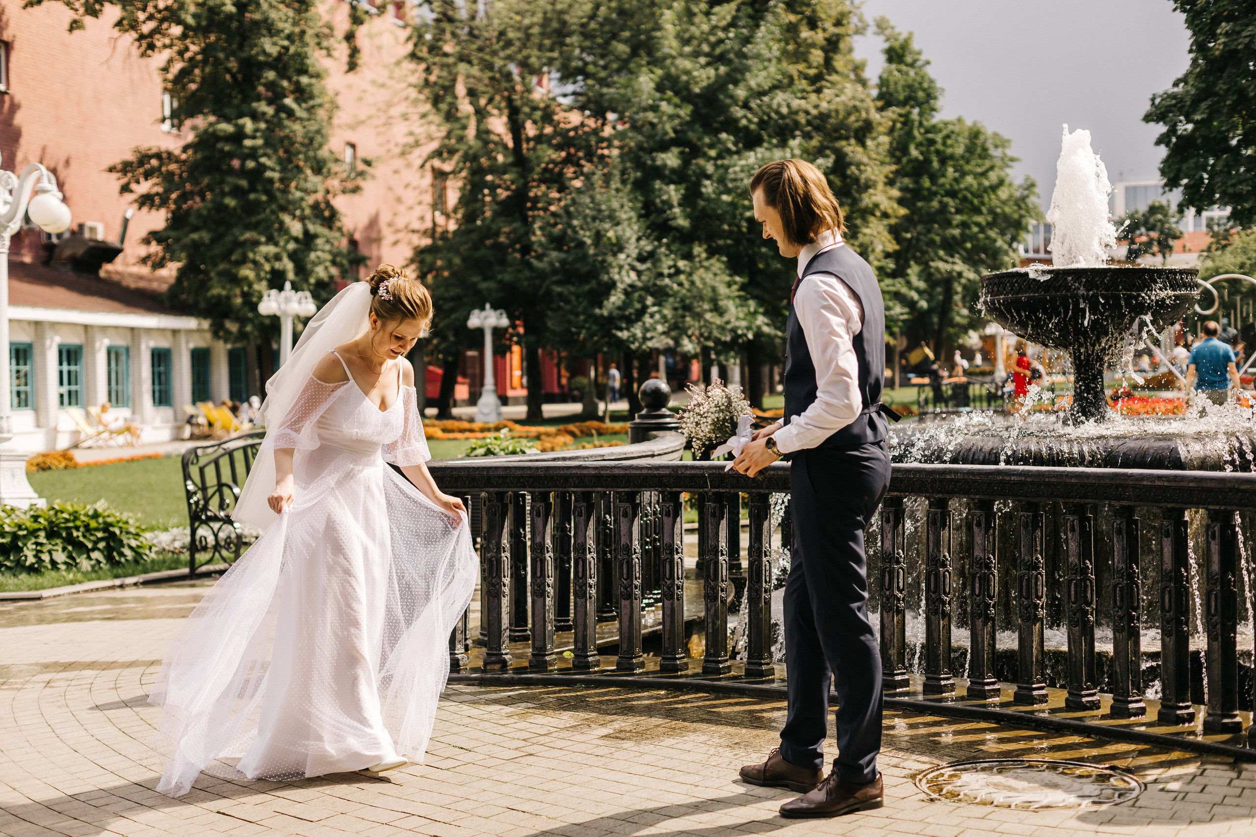 Свадебная прогулка в центре Москвы. Семейный Фотограф в Москве Евгения Симоненко