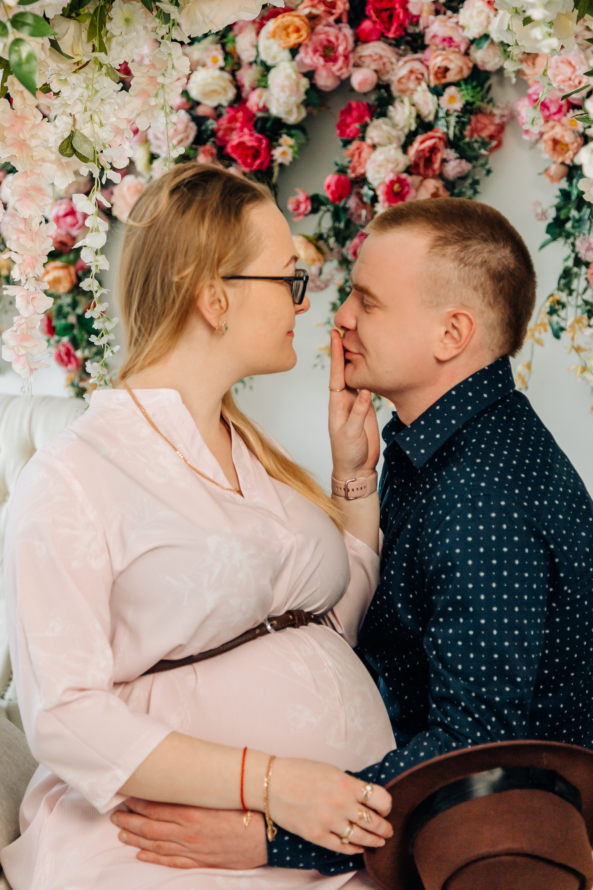 Фотосессия беременности в студии