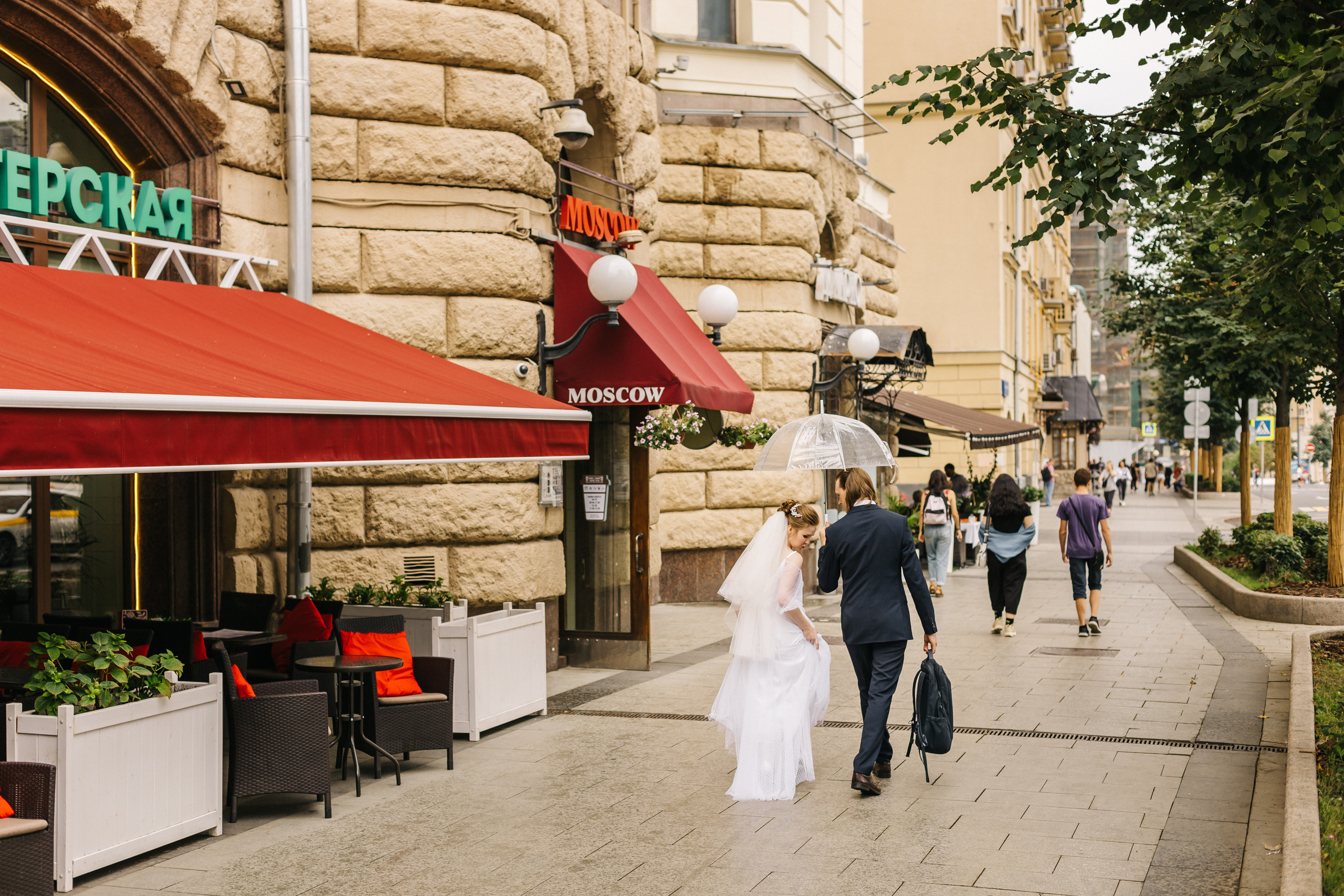 Свадебная прогулка в центре Москвы. Семейный Фотограф в Москве Евгения Симоненко