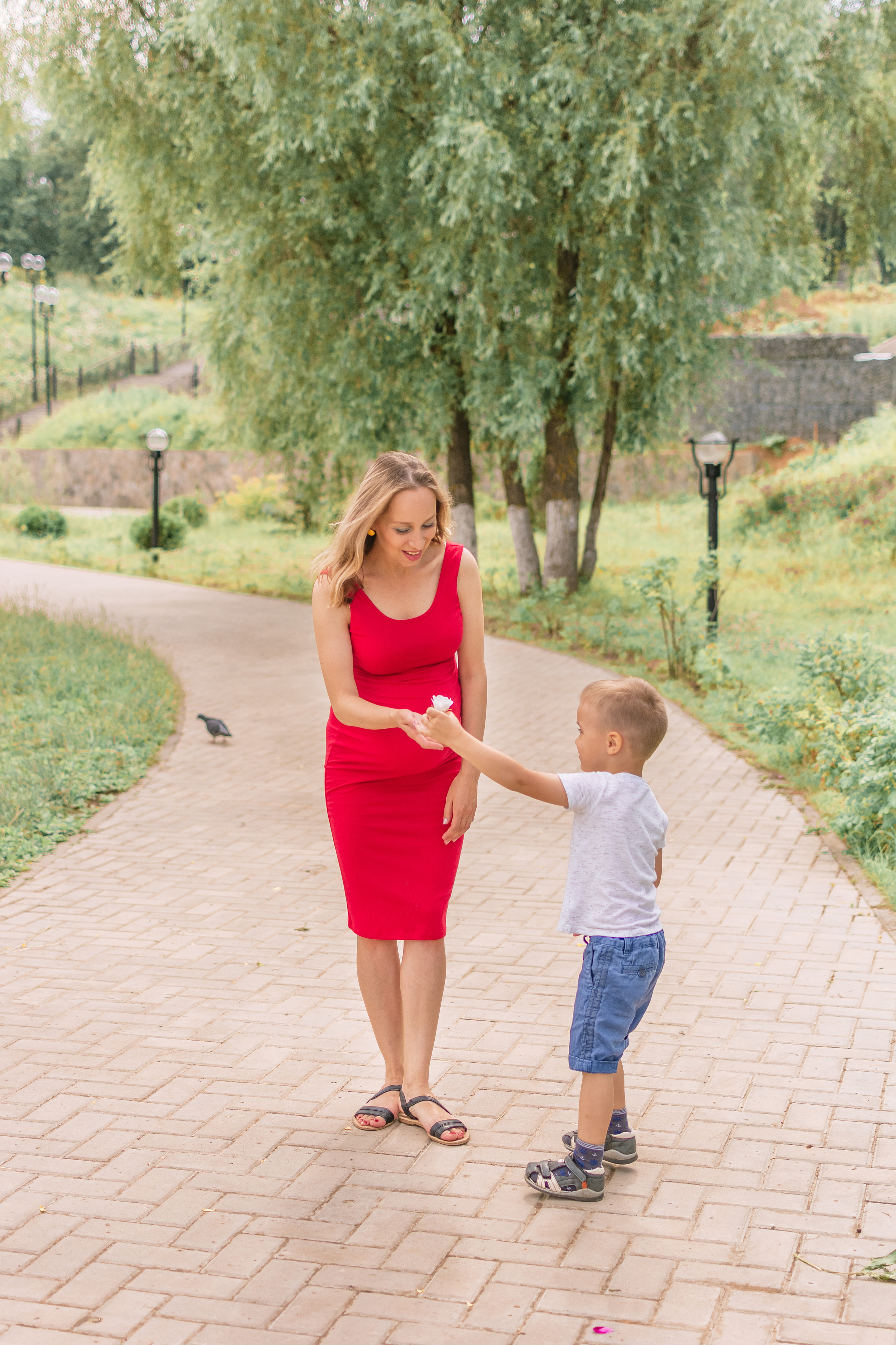 Фотосессия беременности на природе
