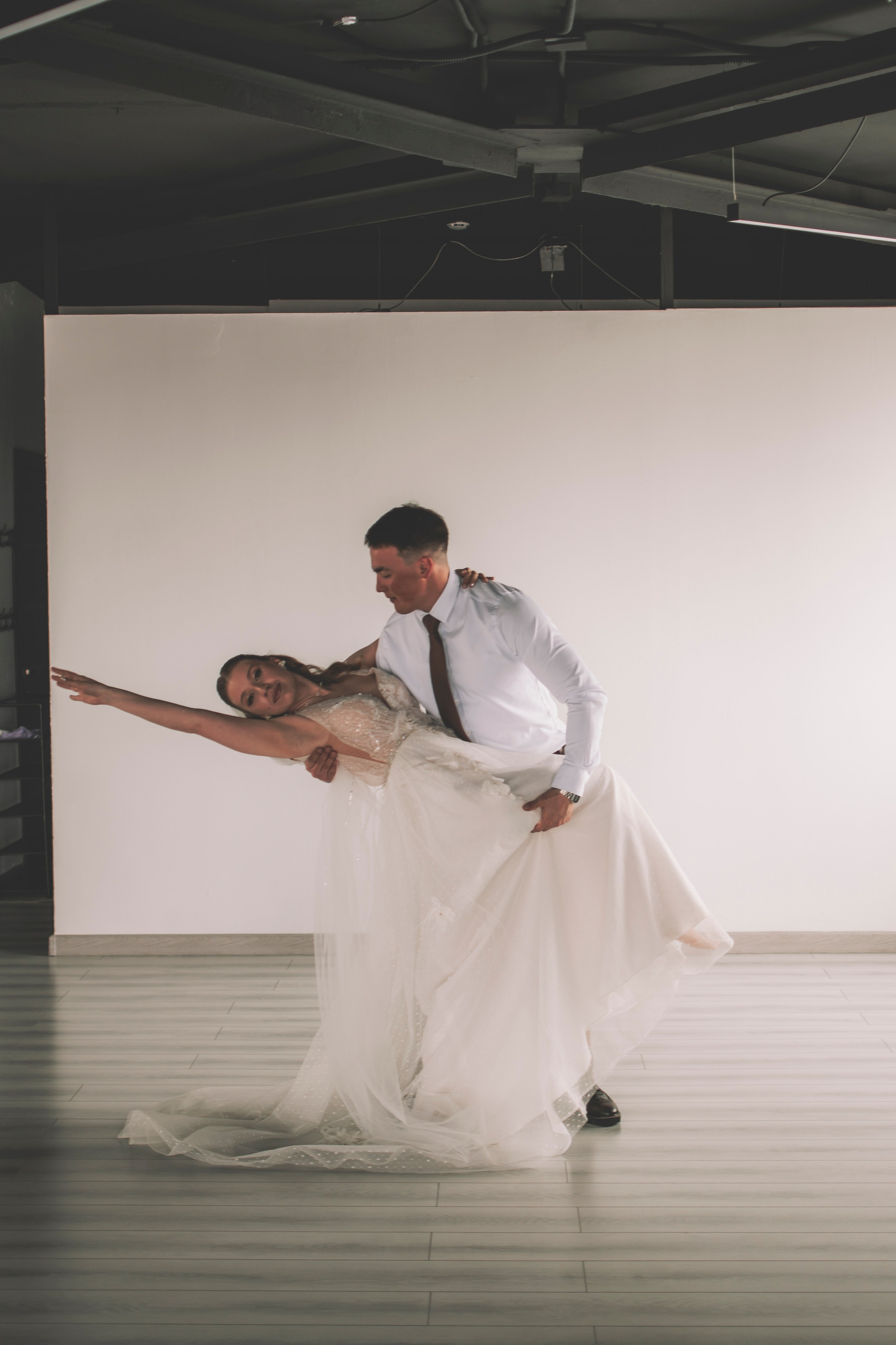 Альберт и Анастасия (Студийная фотосессия, роспись в ДК Нефтяник + фотосессия с гостями). Семейный и свадебный фотограф Губкинский и Ставрополь