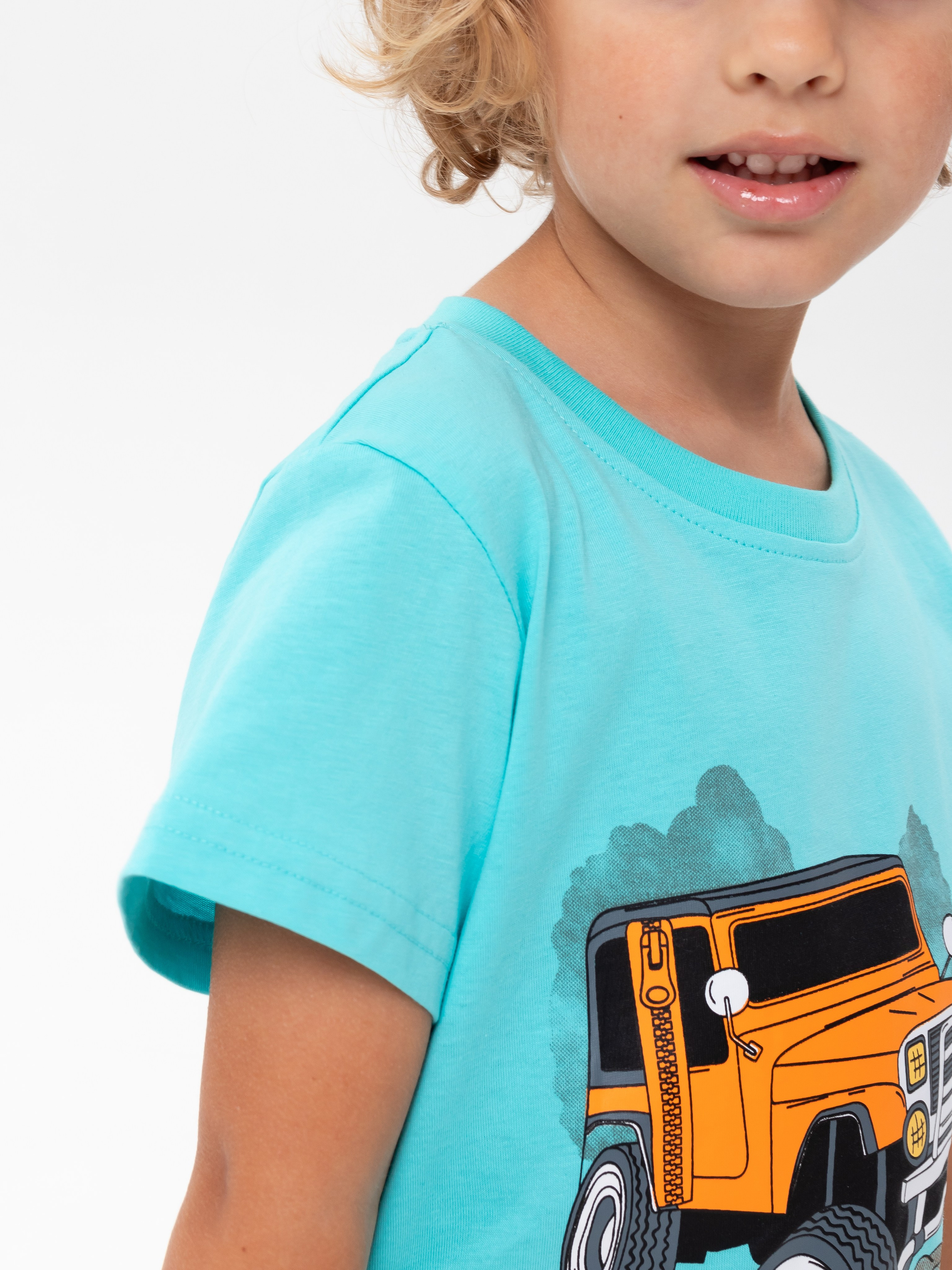 Футболки и носки. Фотограф в Краснодаре Арина Кудряшова