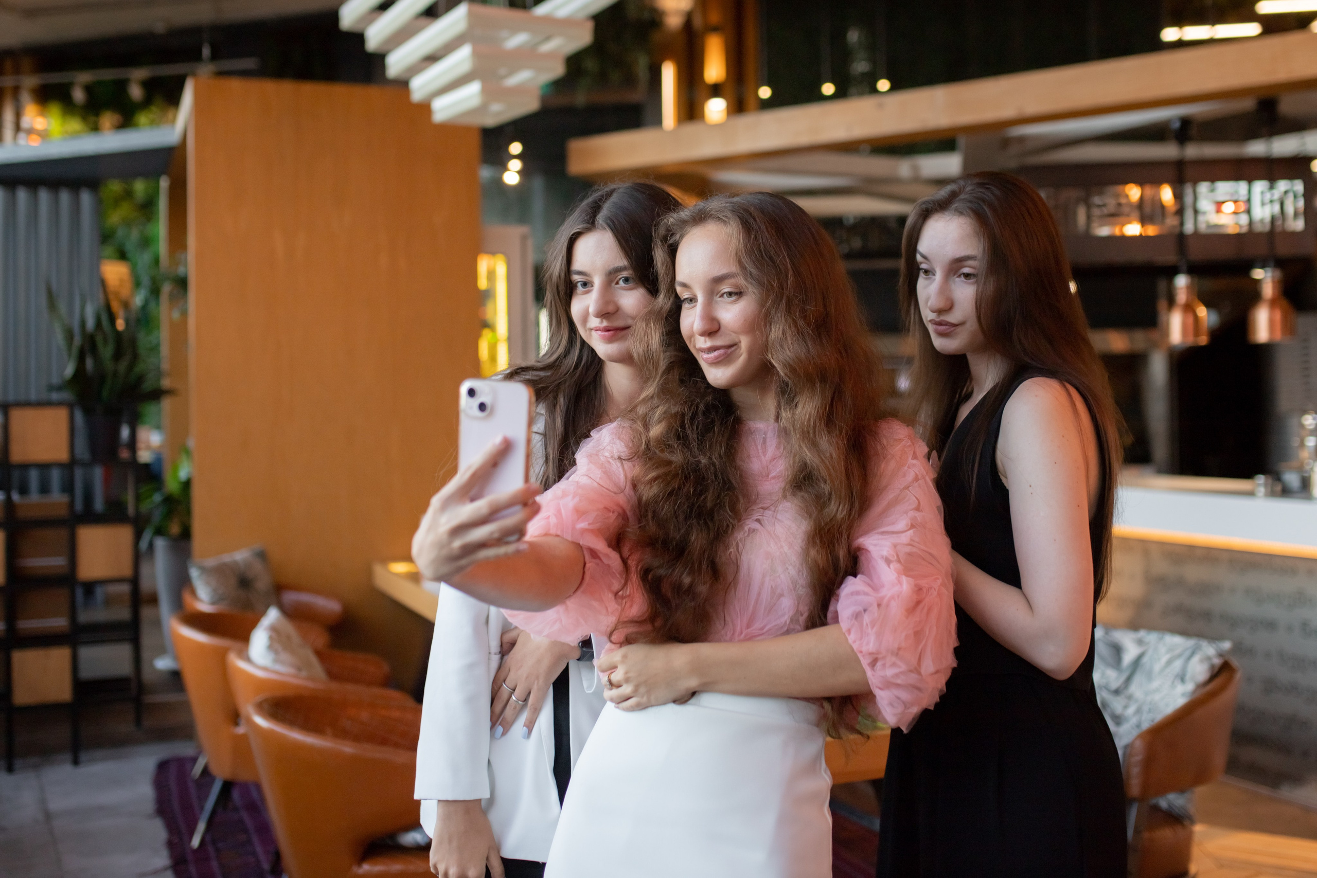 День рождения. Ресторан «Эрти». Олеся Семейская свадебный и семейный фотограф в Ростове-на-Дону