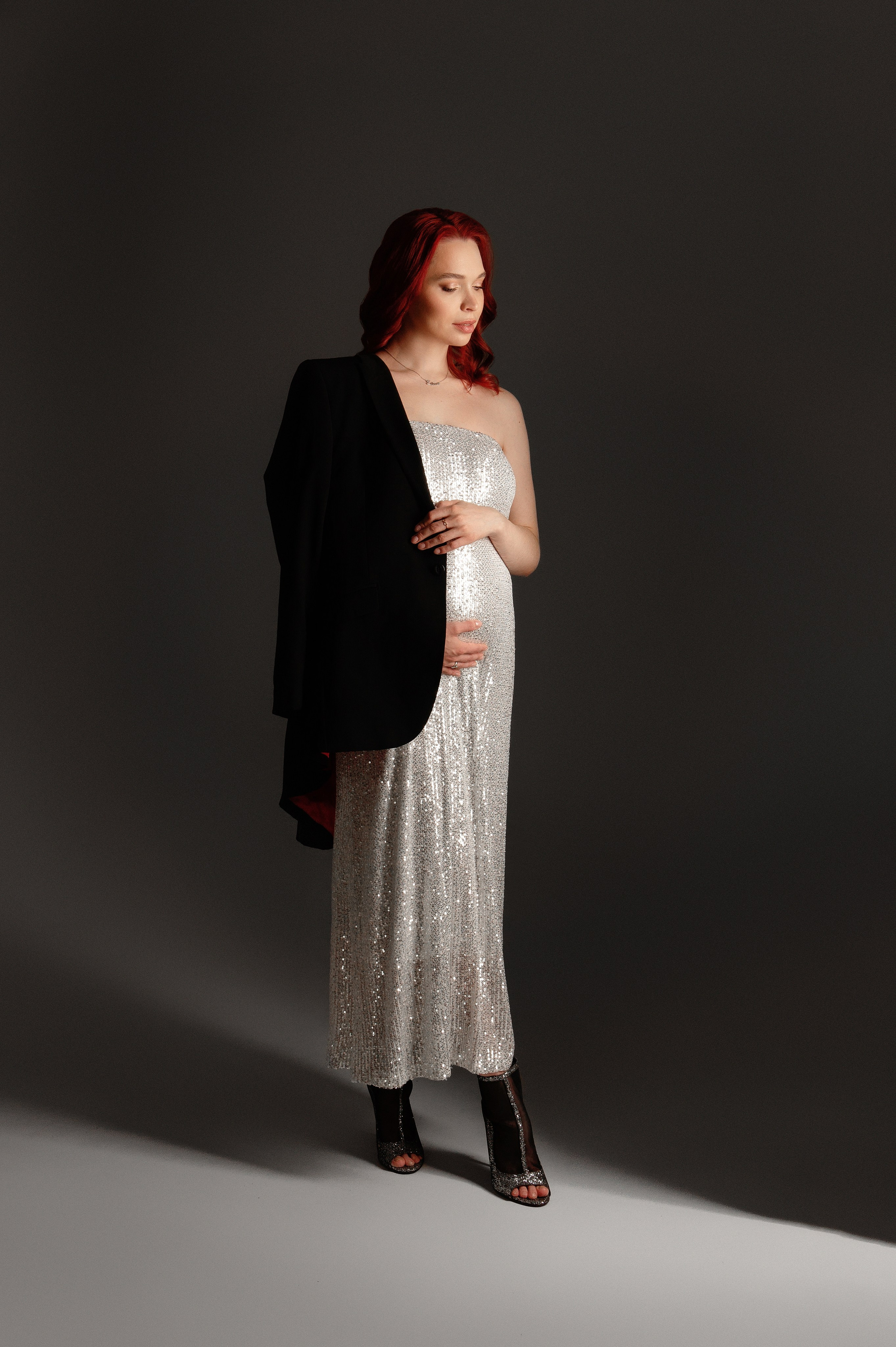 Юбка с пайетками, размер 44-48. Фотограф беременности в Екатеринбурге Илона Филатьева