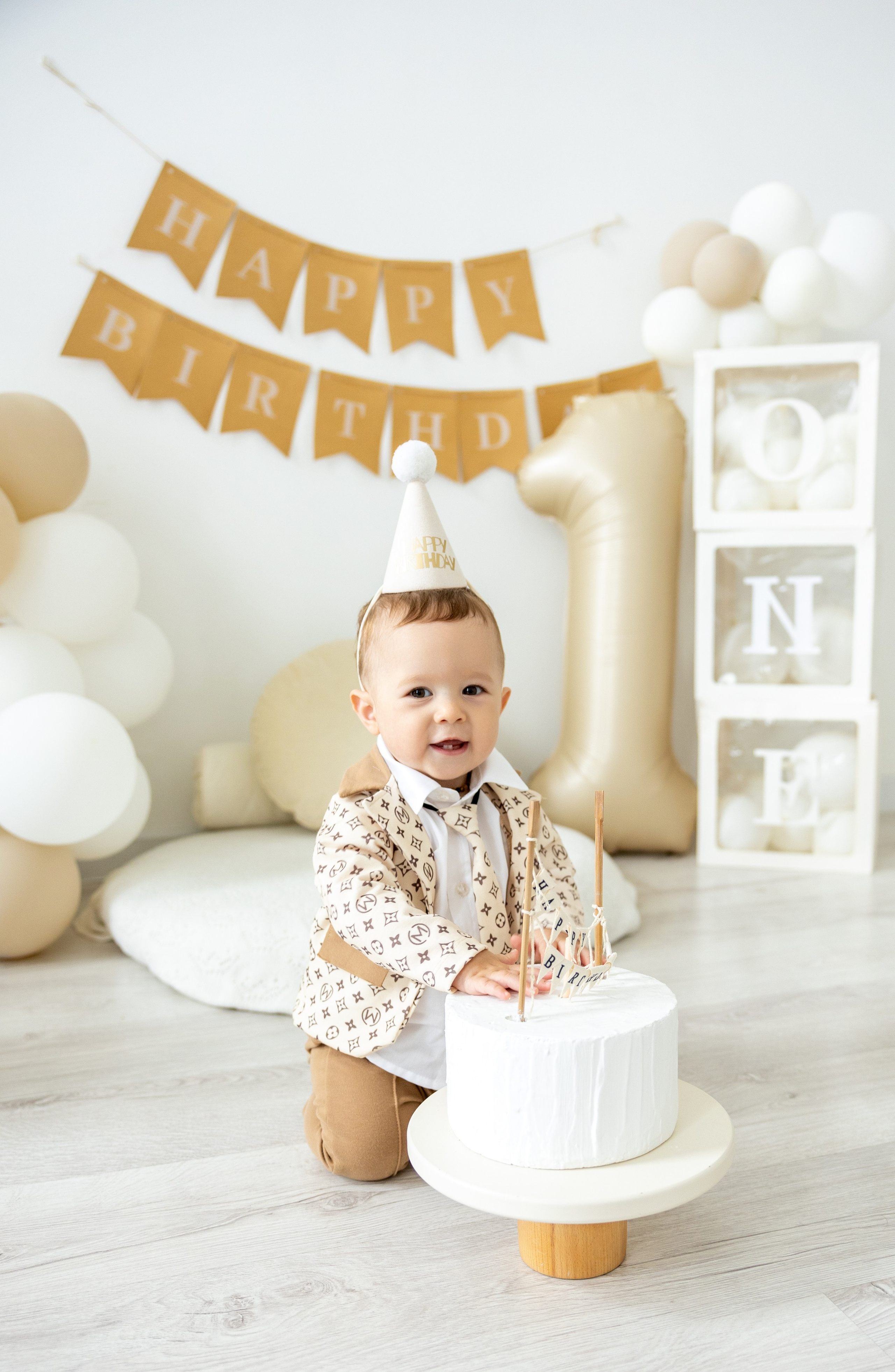 Эмиль 1 годик. Kharchenkotatianaweddingphoto