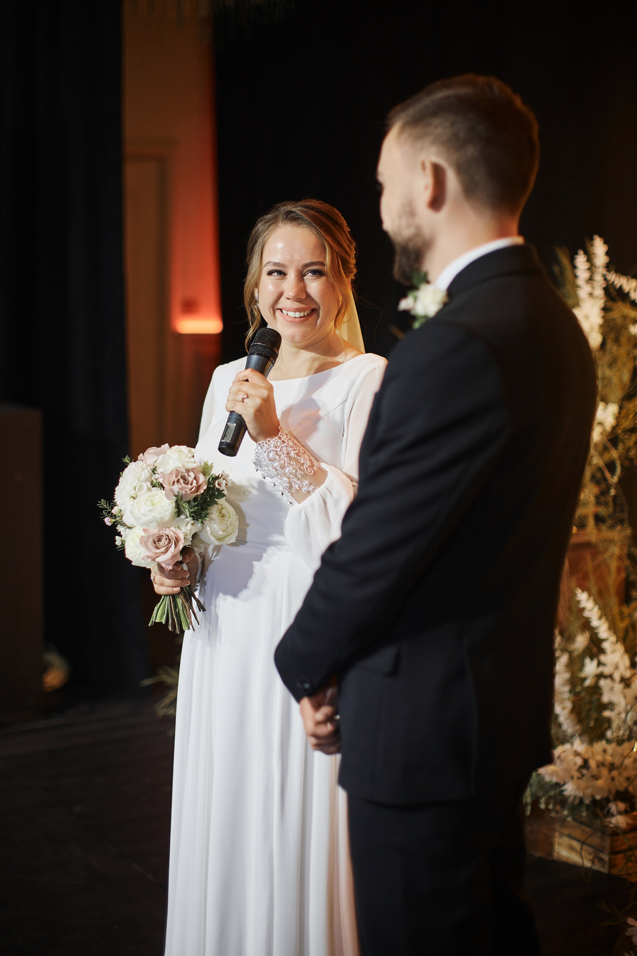 Костя и Елена Банкет. Ваш фотограф Антон Колташов город Курган Тюмень Челябинск Екатеринбург