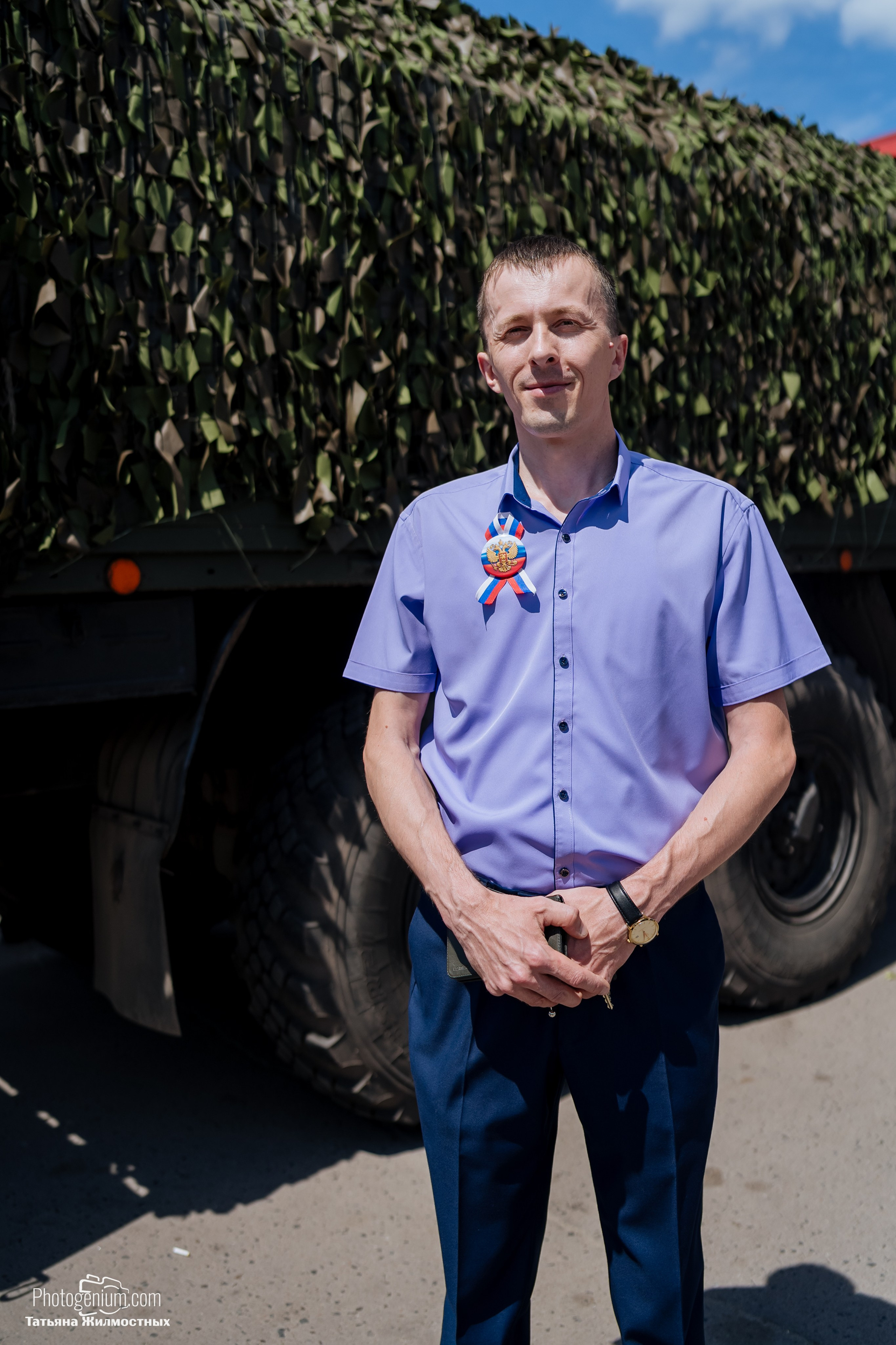 8 июня «Патриоты из Курска» сбор гуманитарной помощи у кинотеатра «Родина». Фотограф Нижний Новгород Татьяна Кейод