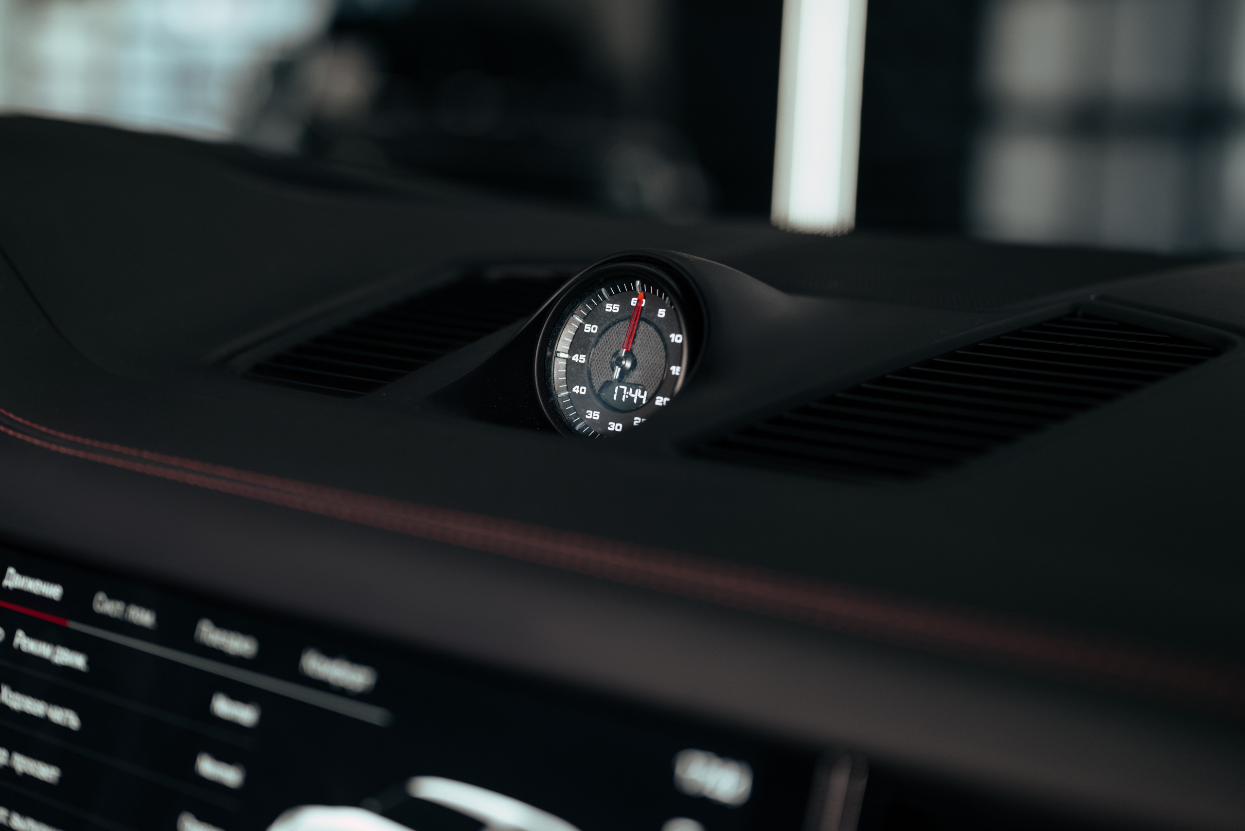 Porsche Cayenne GTS grey on red. DeLorein